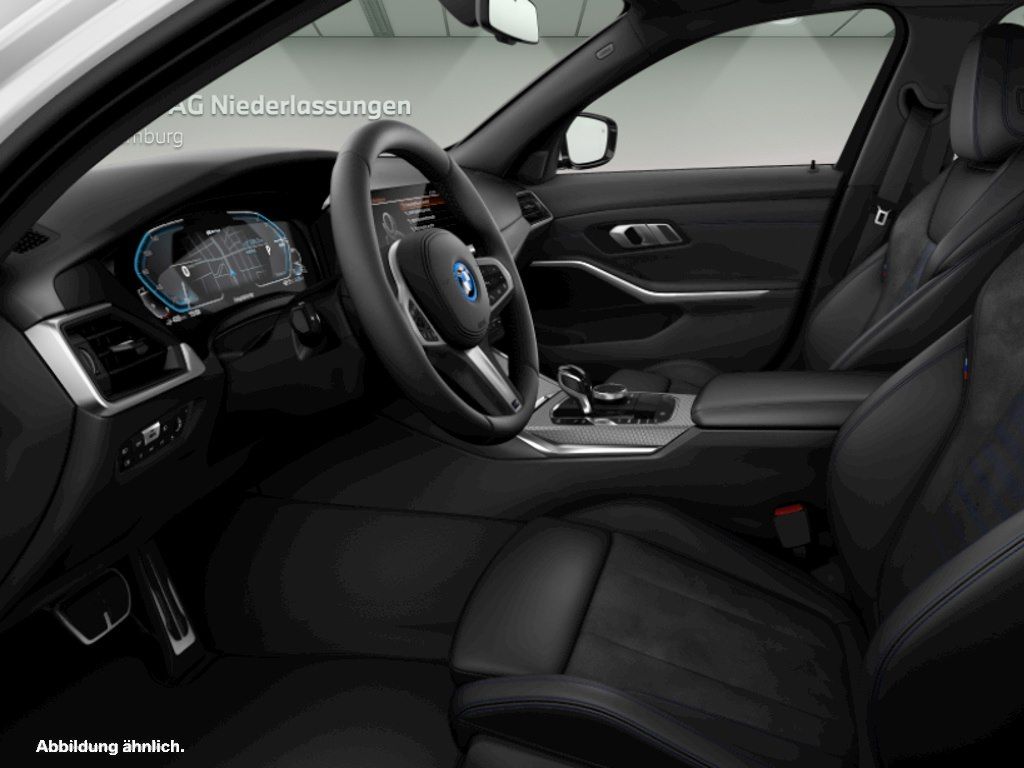 BMW 330e Touring M Sport - Samsaru's Car Outlet
