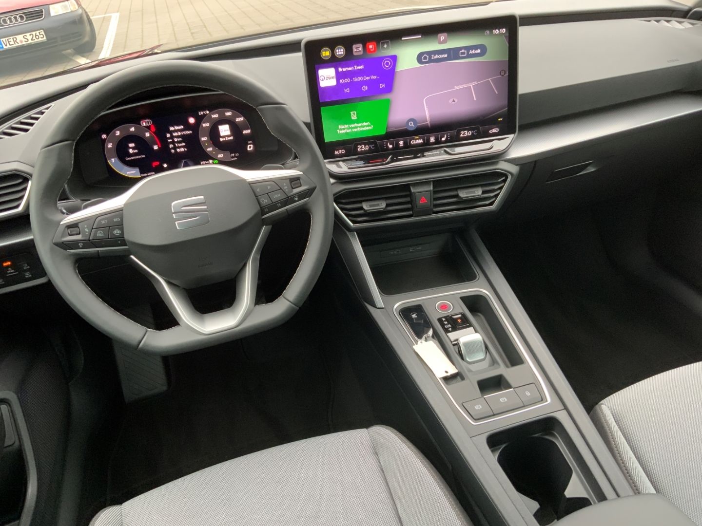 Seat Leon SP Style 2.0TDI DSG+LED+AHK+ Navi+Sitzhzg