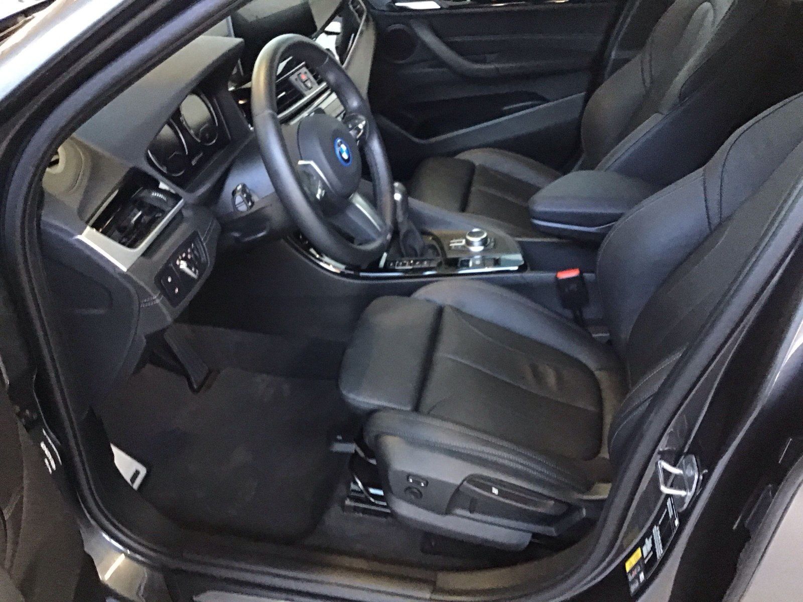 BMW X1 xDrive25e M Sport - Samsaru's Car Outlet