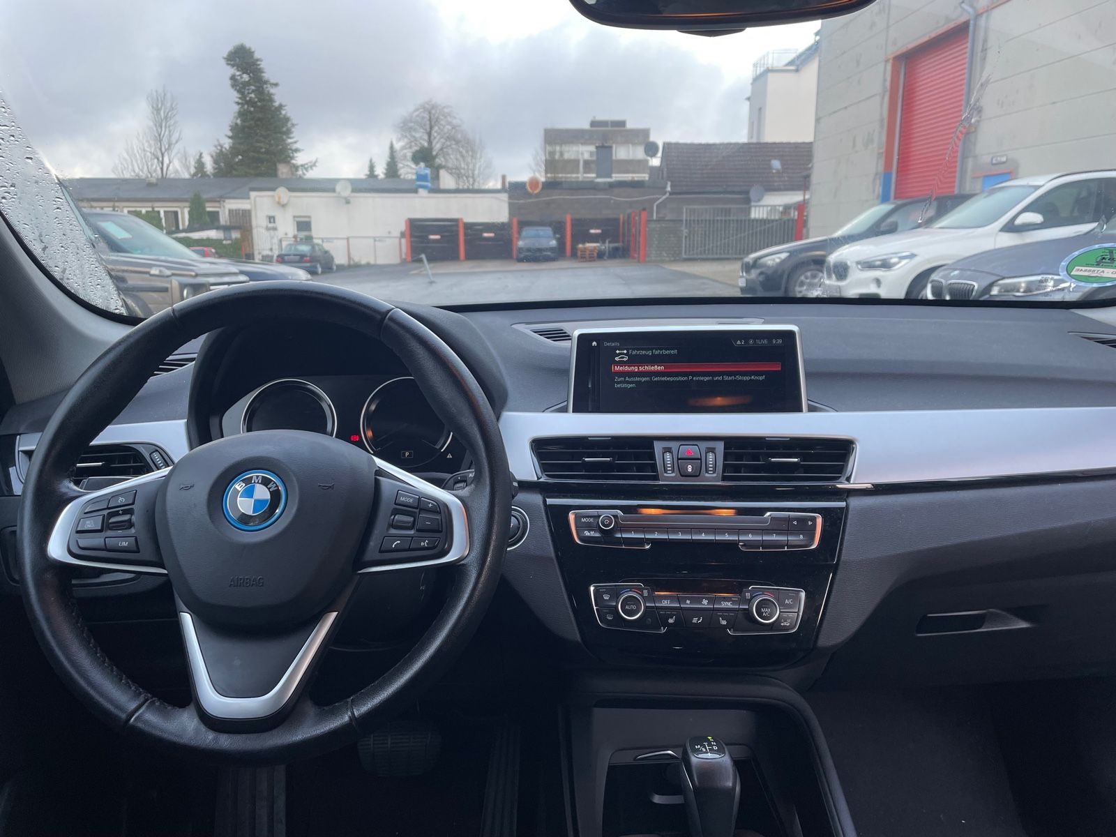 BMW X1 xDrive 25 e Advantage - Samsaru's Car Outlet