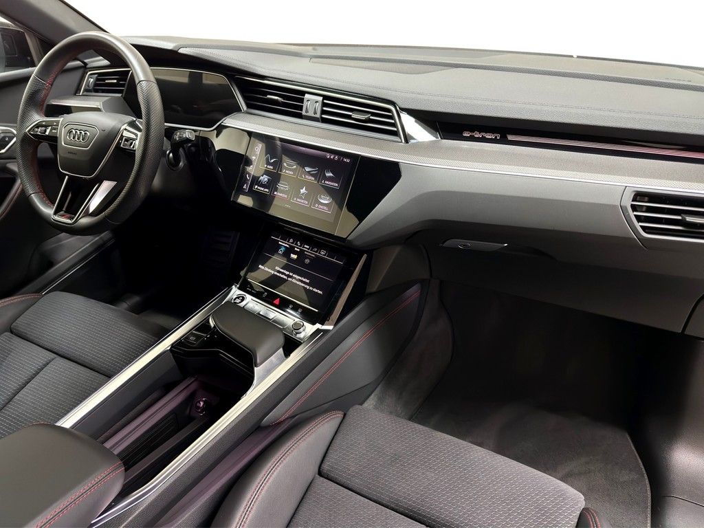 Audi Q8 S line 55 e-tron quattro AHK*NAVI*SHZ*MATRIX*
