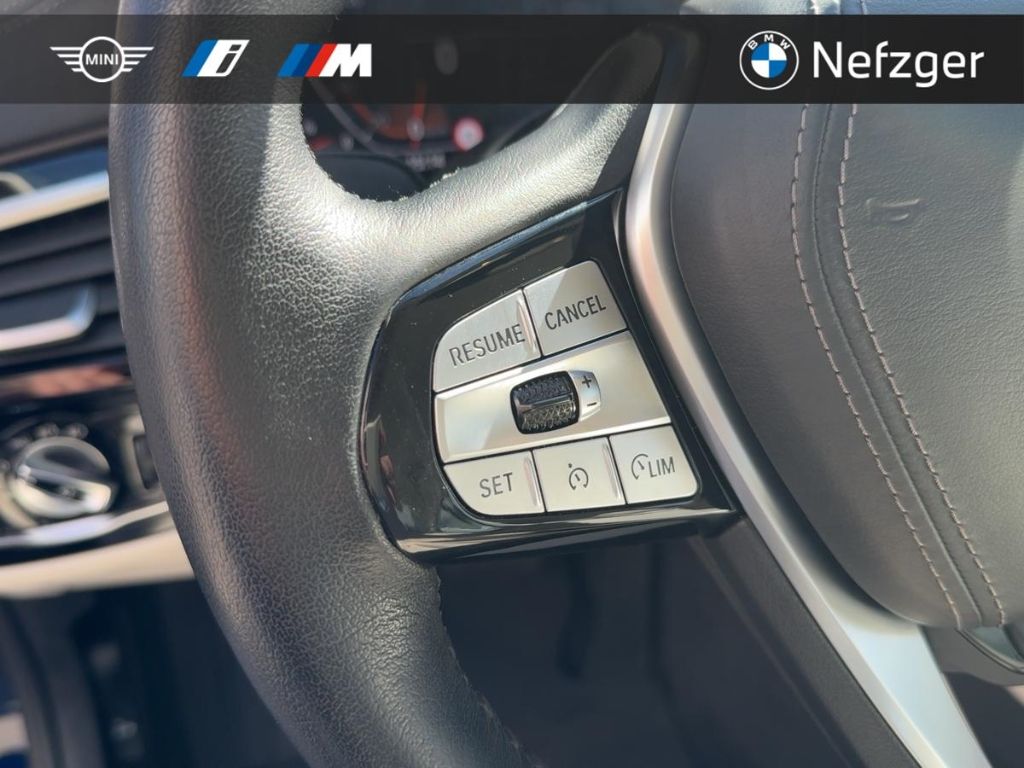 BMW 540 i xDrive Limousine Luxury Line RFK Standheiz