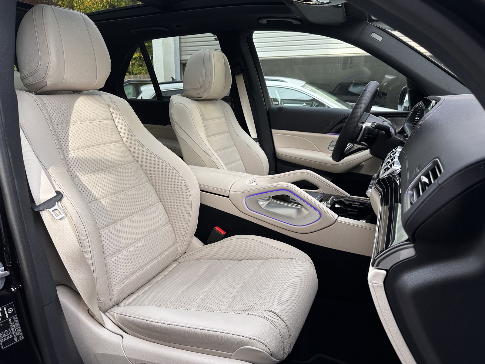 Mercedes-Benz GLE 450 D AMG Night designo LED Pano Standheizu.