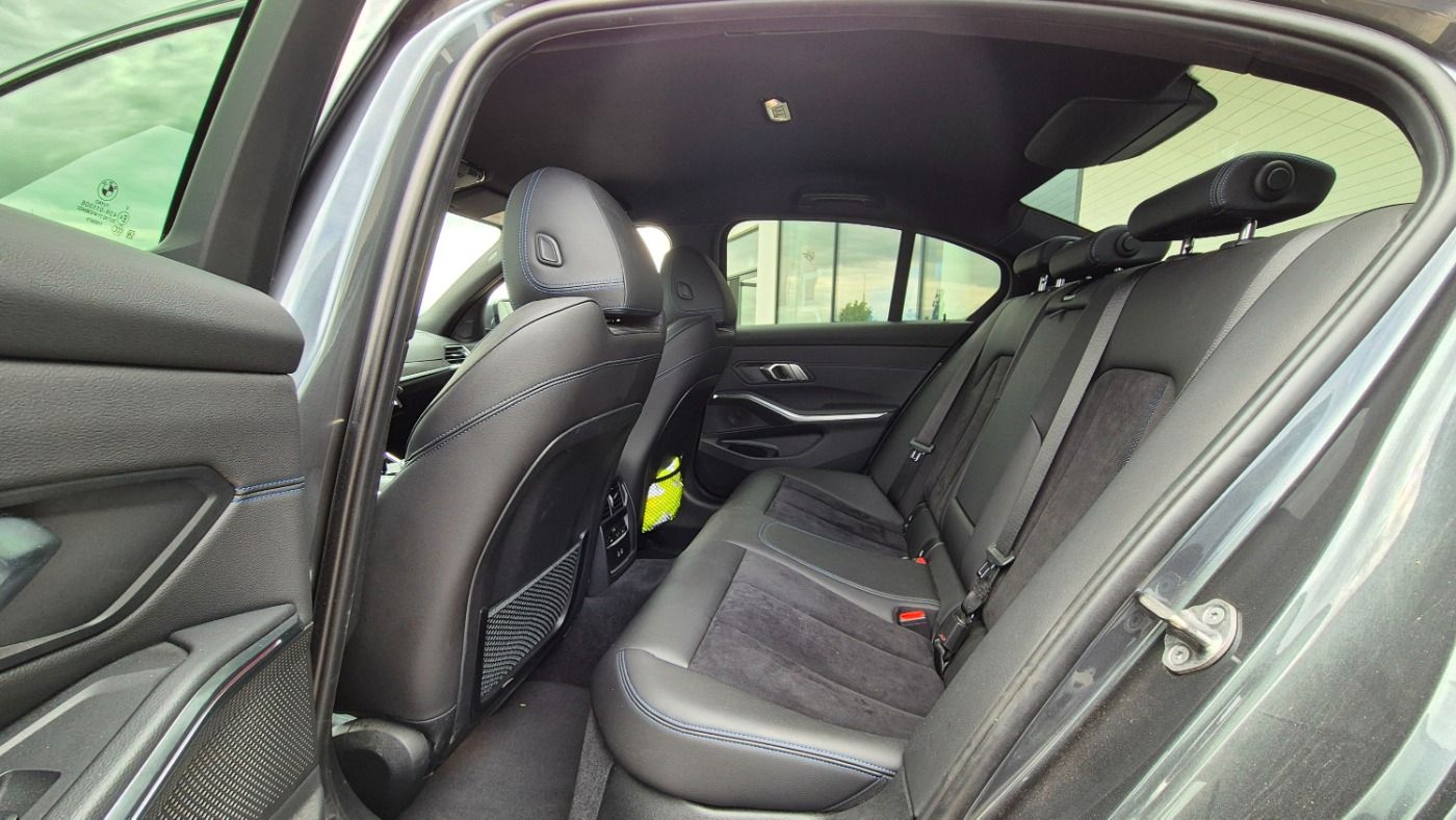 BMW 320E M-Sport - Samsaru's Car Outlet