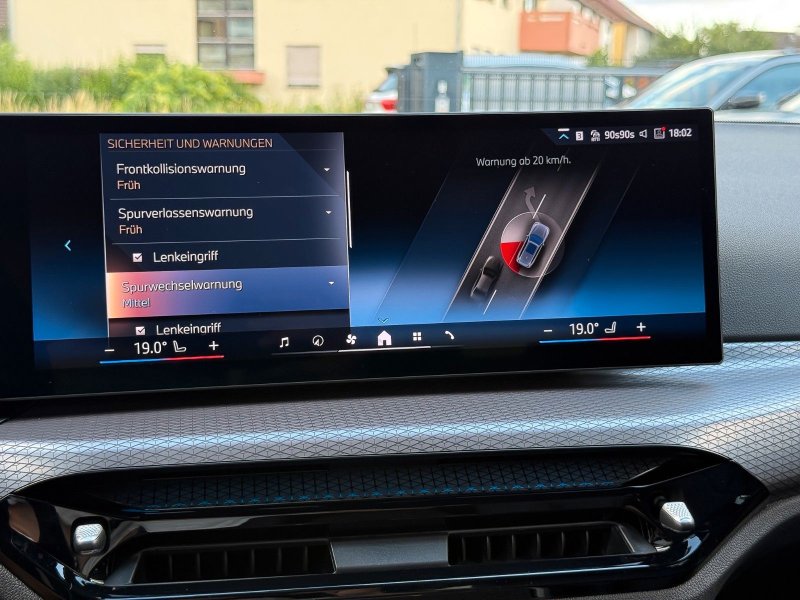 BMW 320d xD M Sport Pro HuD 360° h/k AHK 19"Alu