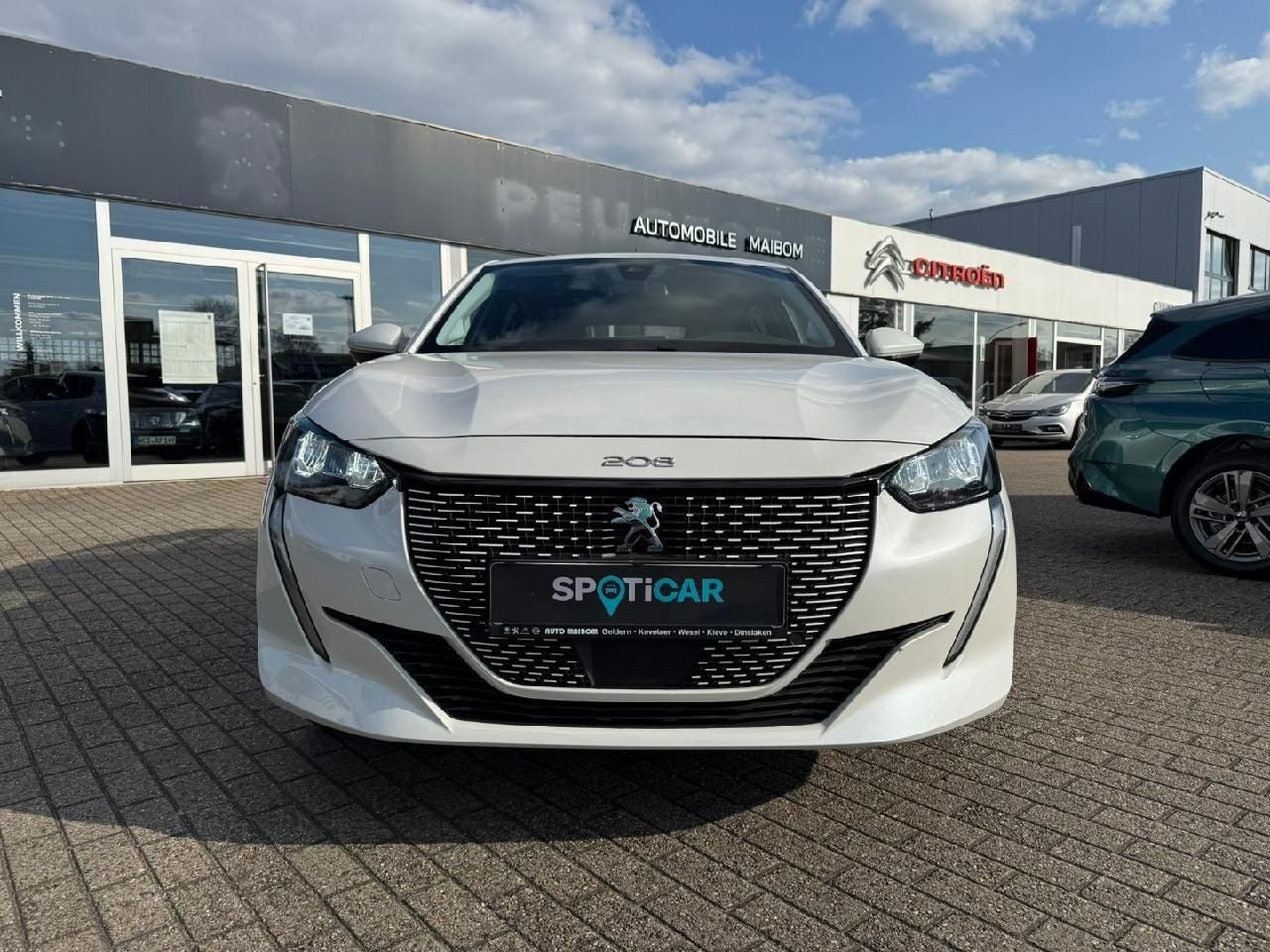 Peugeot 208 e- Allure Pack - Samsaru's Car Outlet