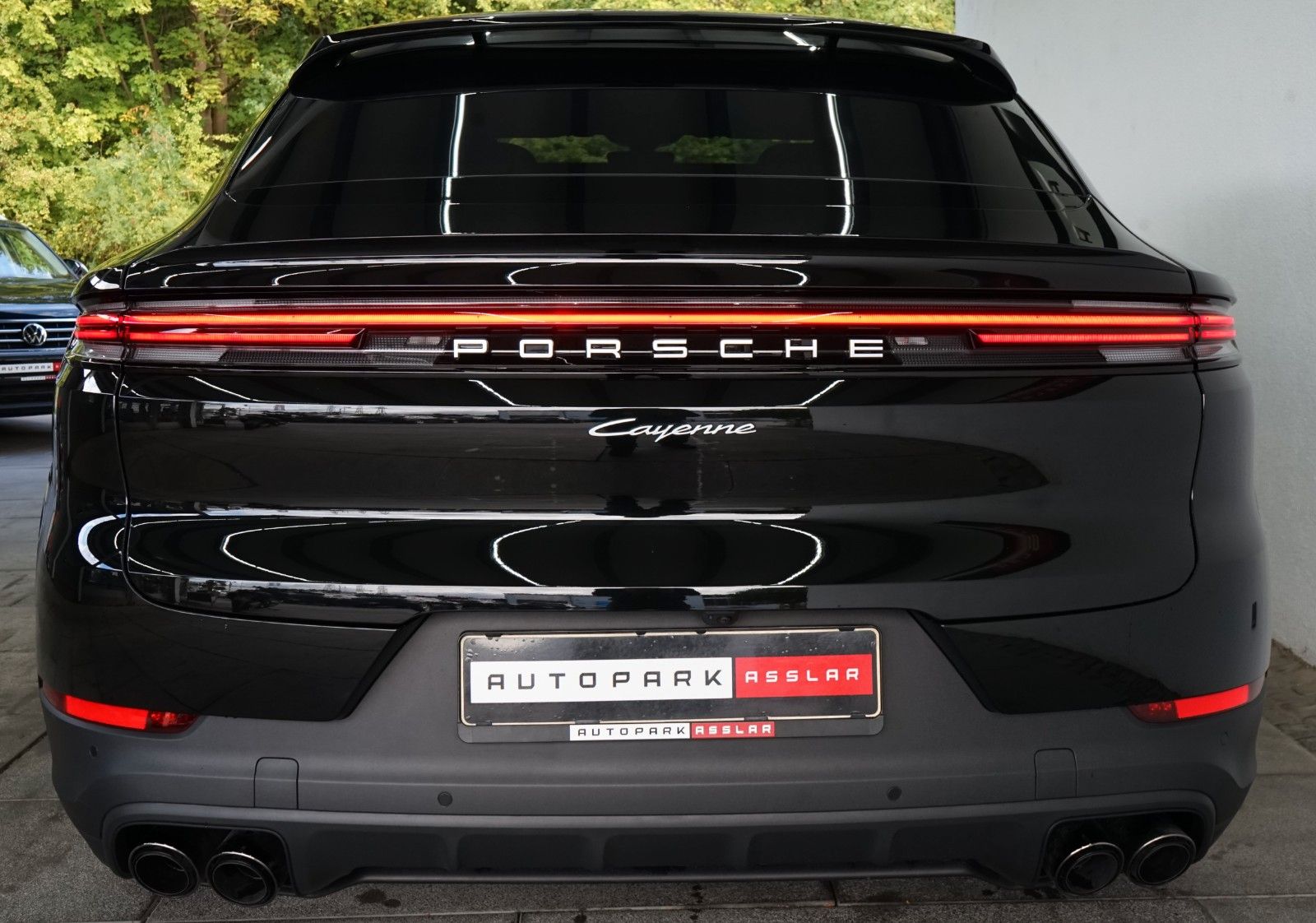 Porsche Cayenne Coupe E-Hybrid/P-Display/AHK/BOSE/14W/AC