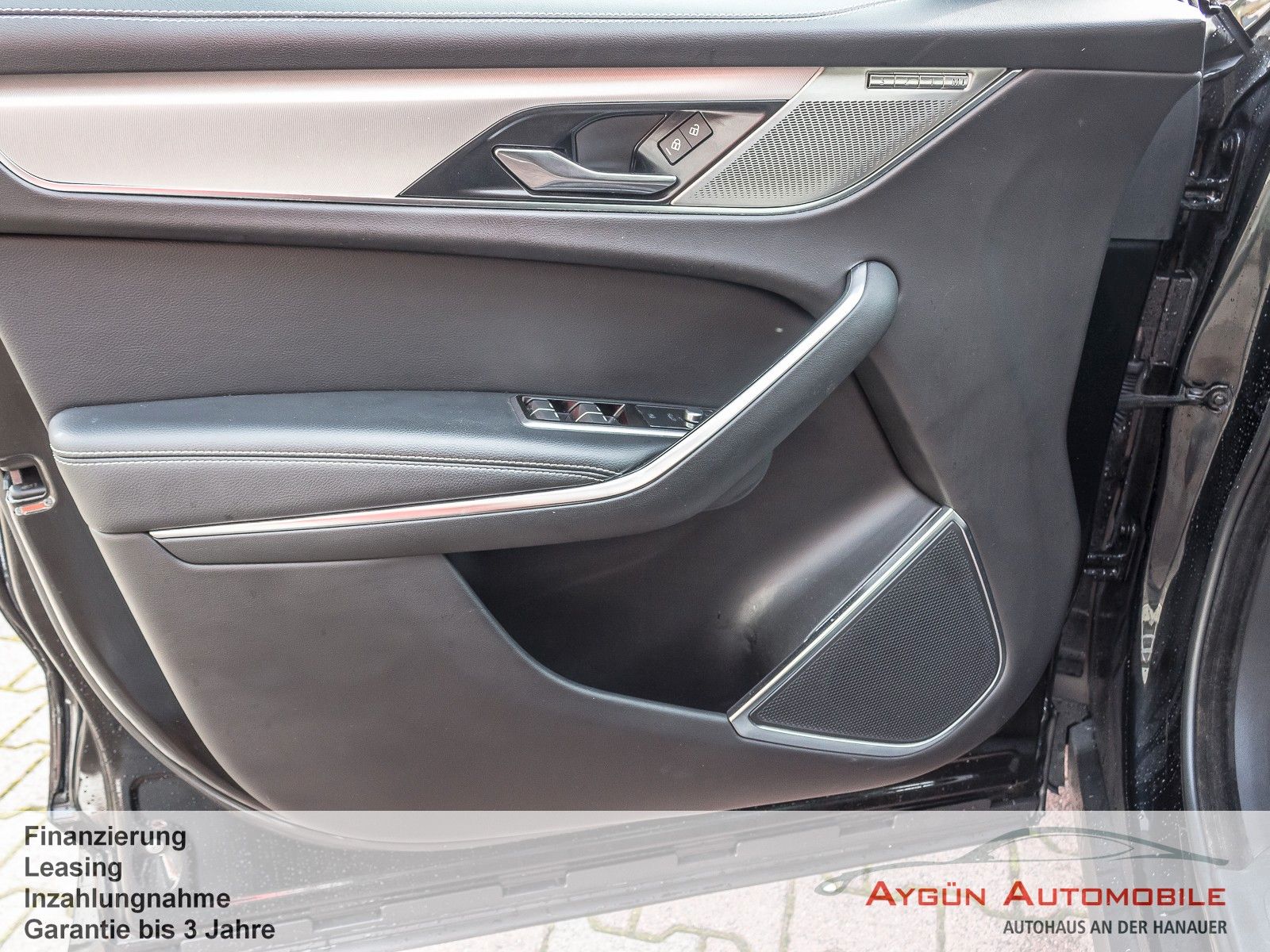 Jaguar F-PACE P400e AWD R-Dynamic S*Pano*Massage*HUD*