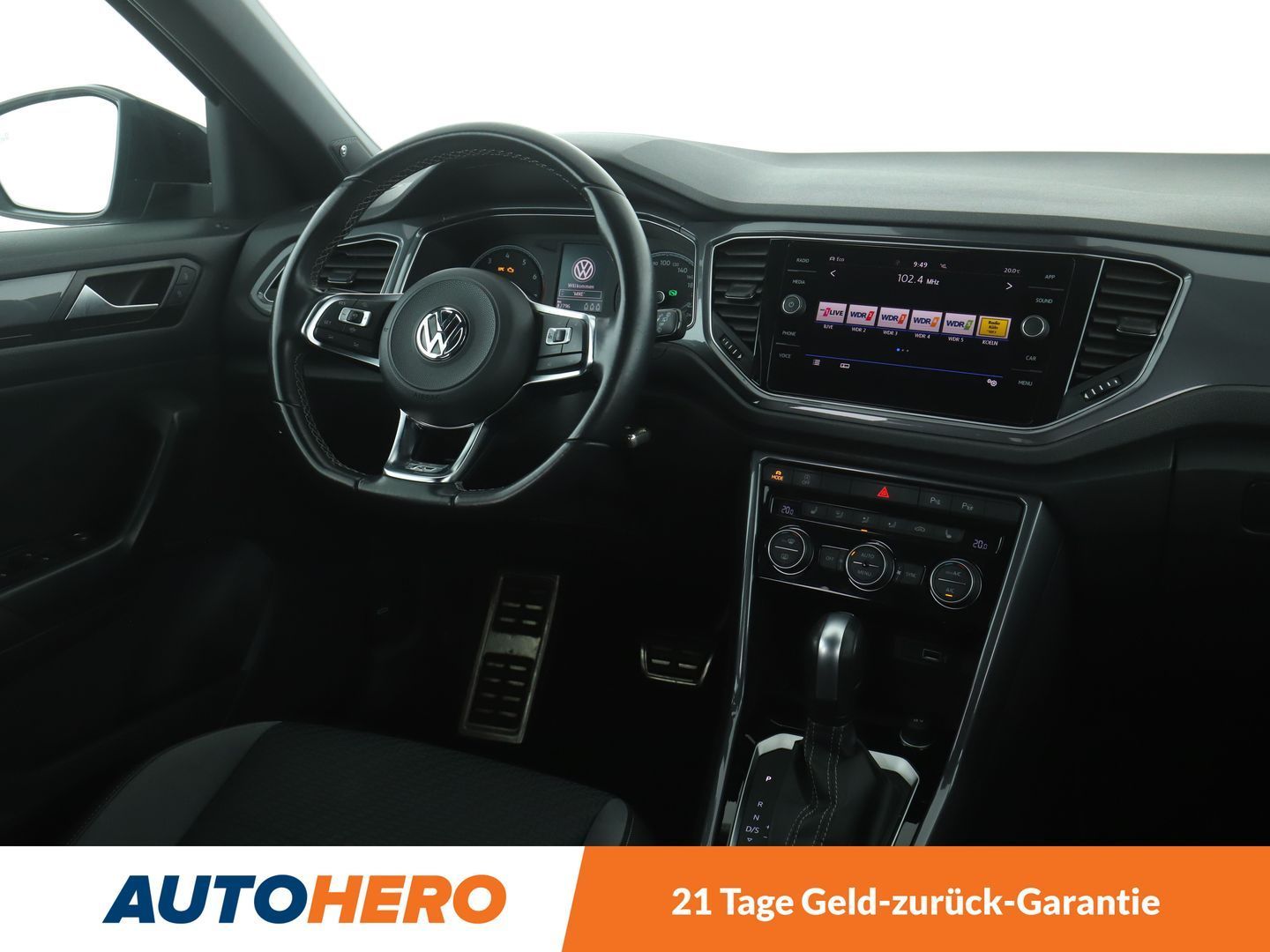 Volkswagen T-Roc 1.5 TSI ACT Sport - Samsaru's Car Outlet