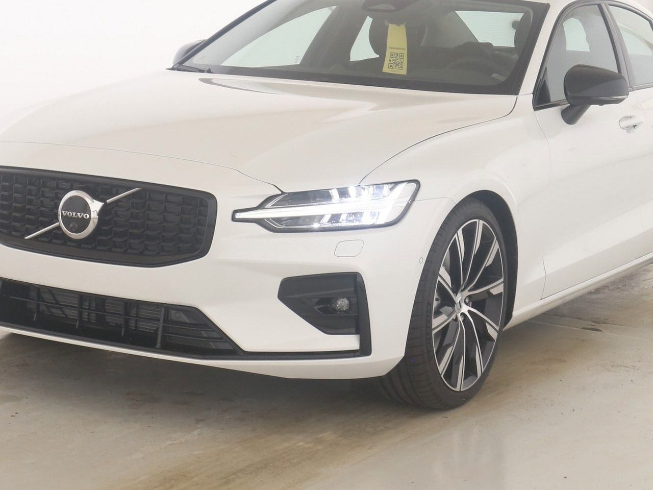Volvo S60 B5 Ultimate Dark AWD