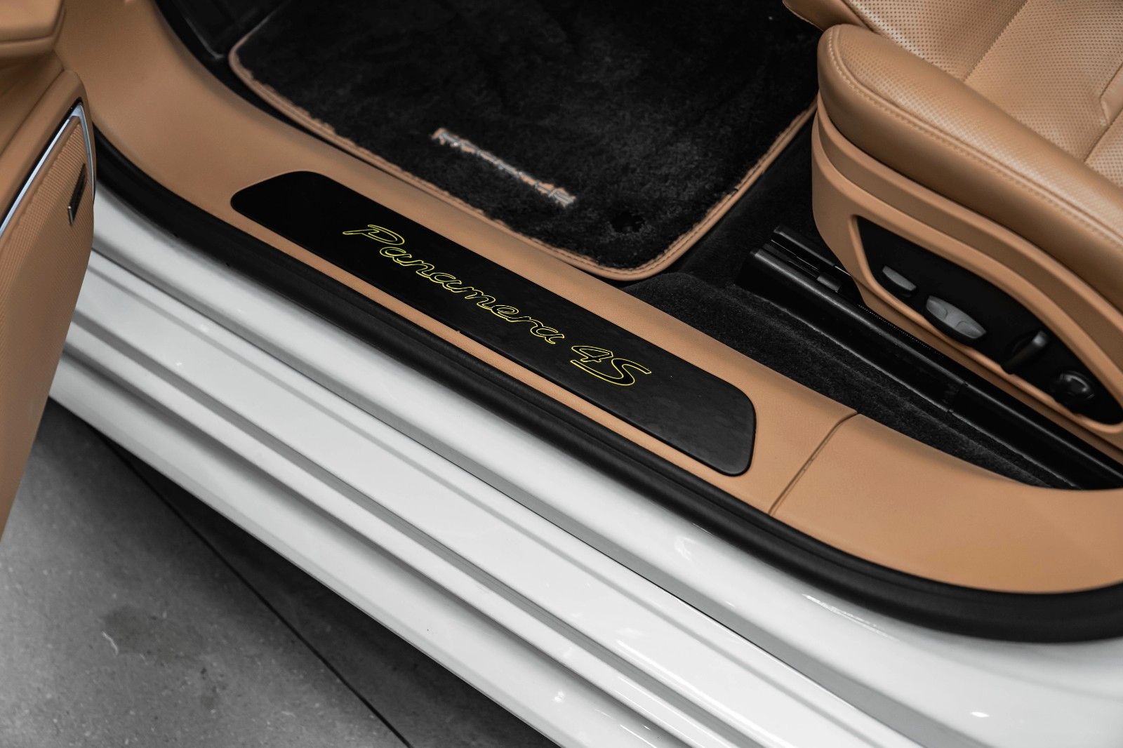 Porsche Panamera 4 S E-Hybrid*Matrix*Pano*Approved*Inno