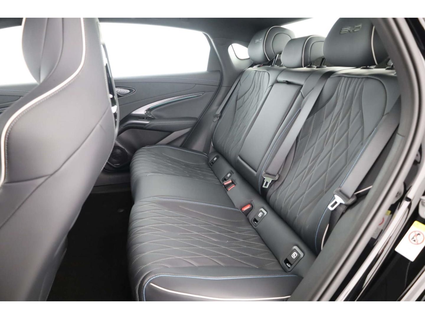 BYD Seal Comfort LP: 48.899,- /Sitzbelüftung/LED/Pan