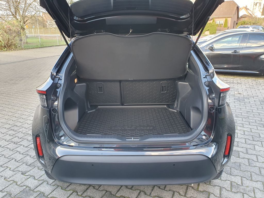 Toyota Yaris Cross Hybrid 1.5 VVT-i Team Deutschland+Te