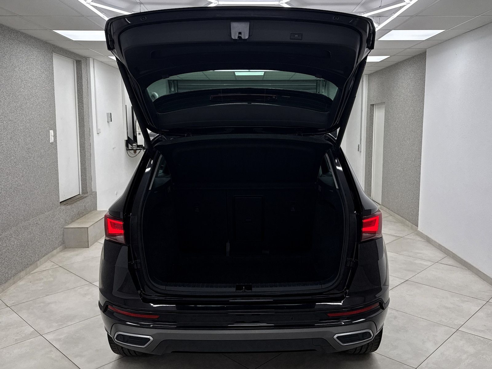 Seat Ateca 1.5 TSI DSG FR Line Sport ACC Beats StHz A