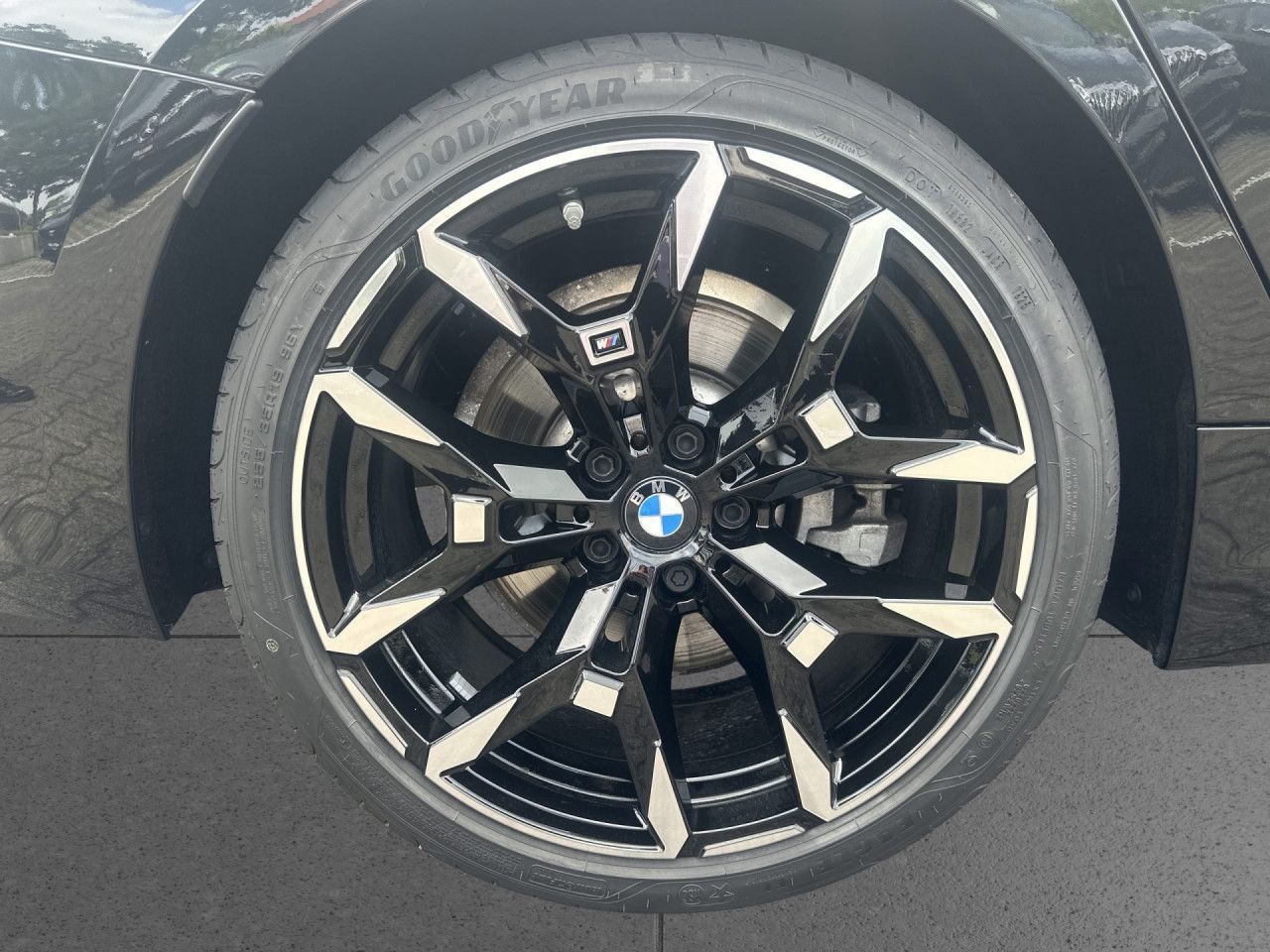 BMW 330i xDr T M Sport HUD,AdLED,ACC,360°,19LM