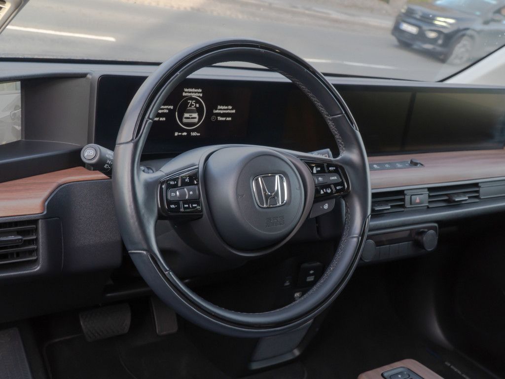 Honda e Advance KLIMA PDC SHZ KAMERA NAVI ACC LED PANO
