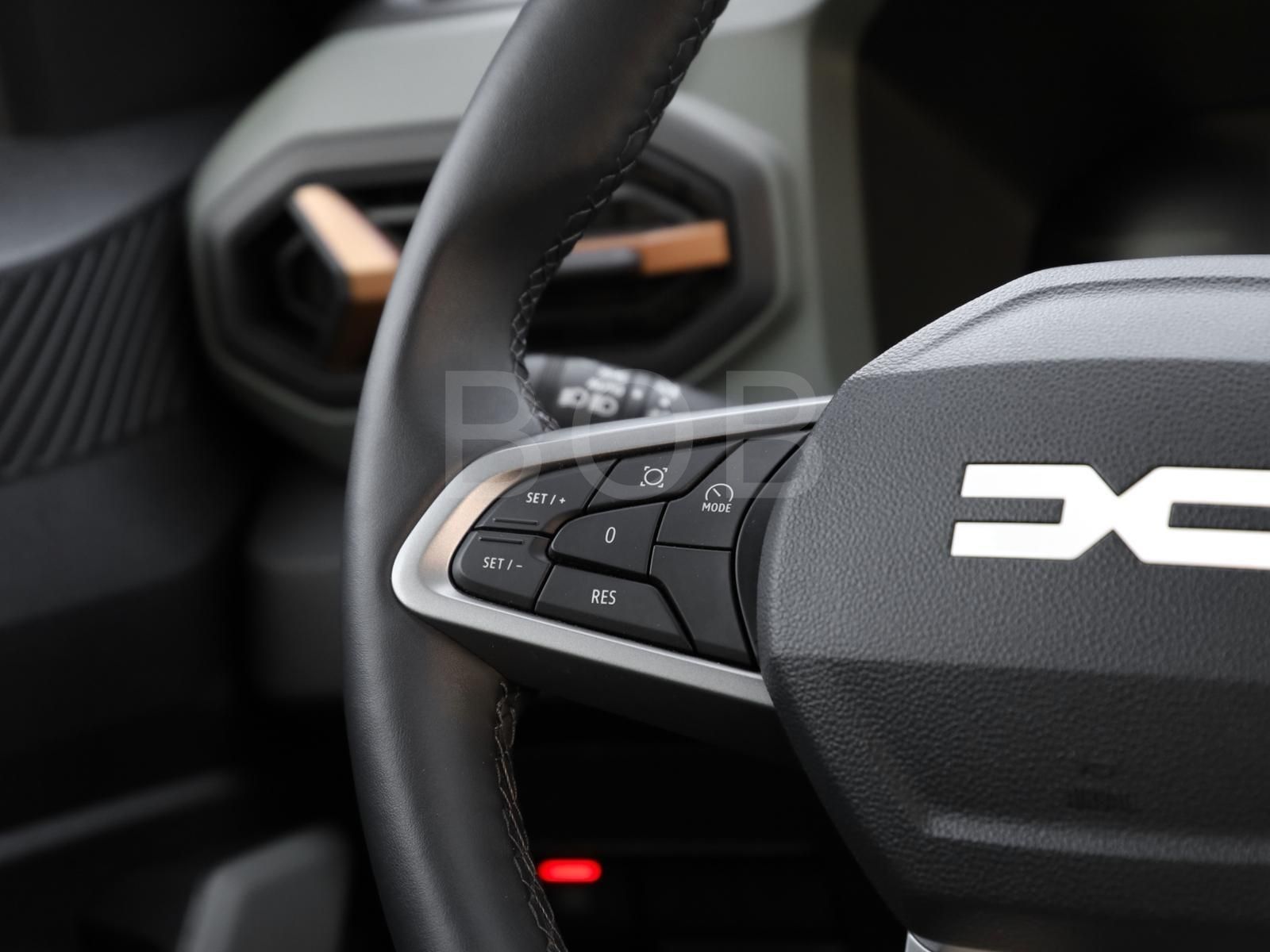 Dacia Duster Extreme TCE 130 - Samsaru's Car Outlet