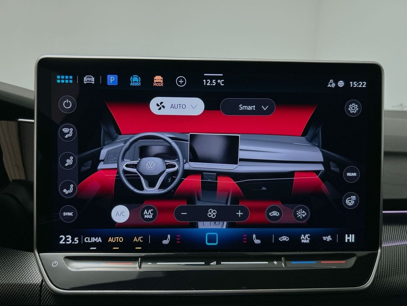 Volkswagen Golf VIII 1.5 eTSI DSG R-Line CarPlay Black ACC