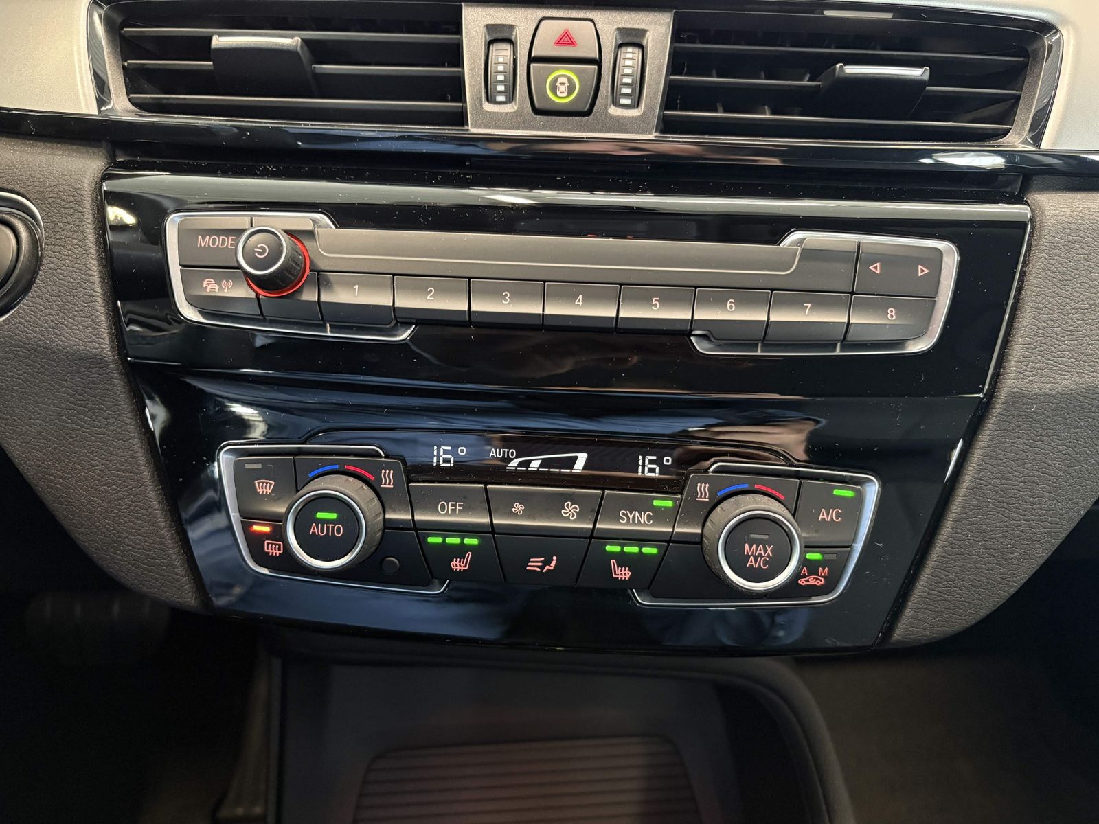 BMW X1 xDrive25e Advantage - Samsaru's Car Outlet