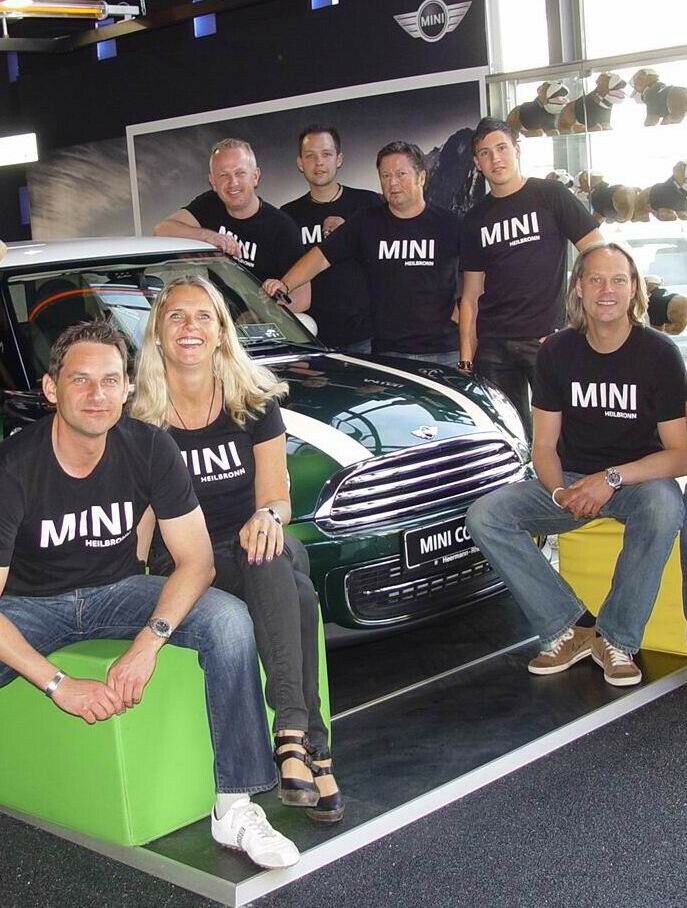 MINI Cooper SE - Samsaru's Car Outlet