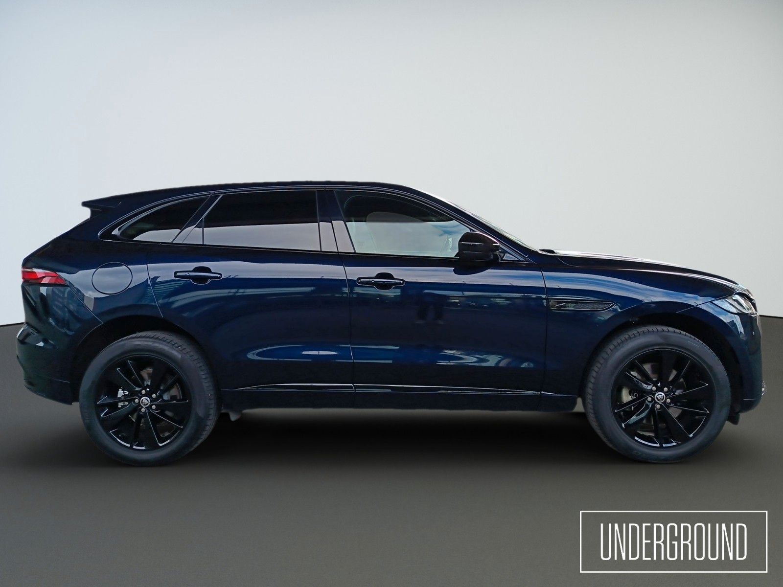 Jaguar F-Pace D200 R-DYNAMIC SE AWD