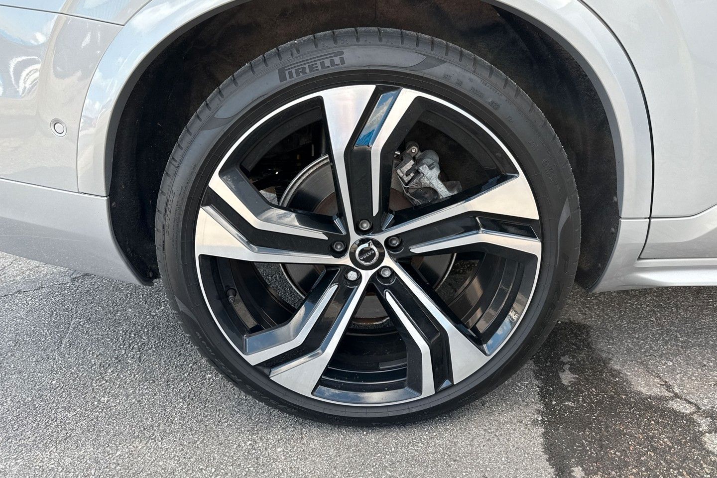 Volvo XC90 T8 AWD 456hp Plug-In ULT-Dark Recharge *VAT