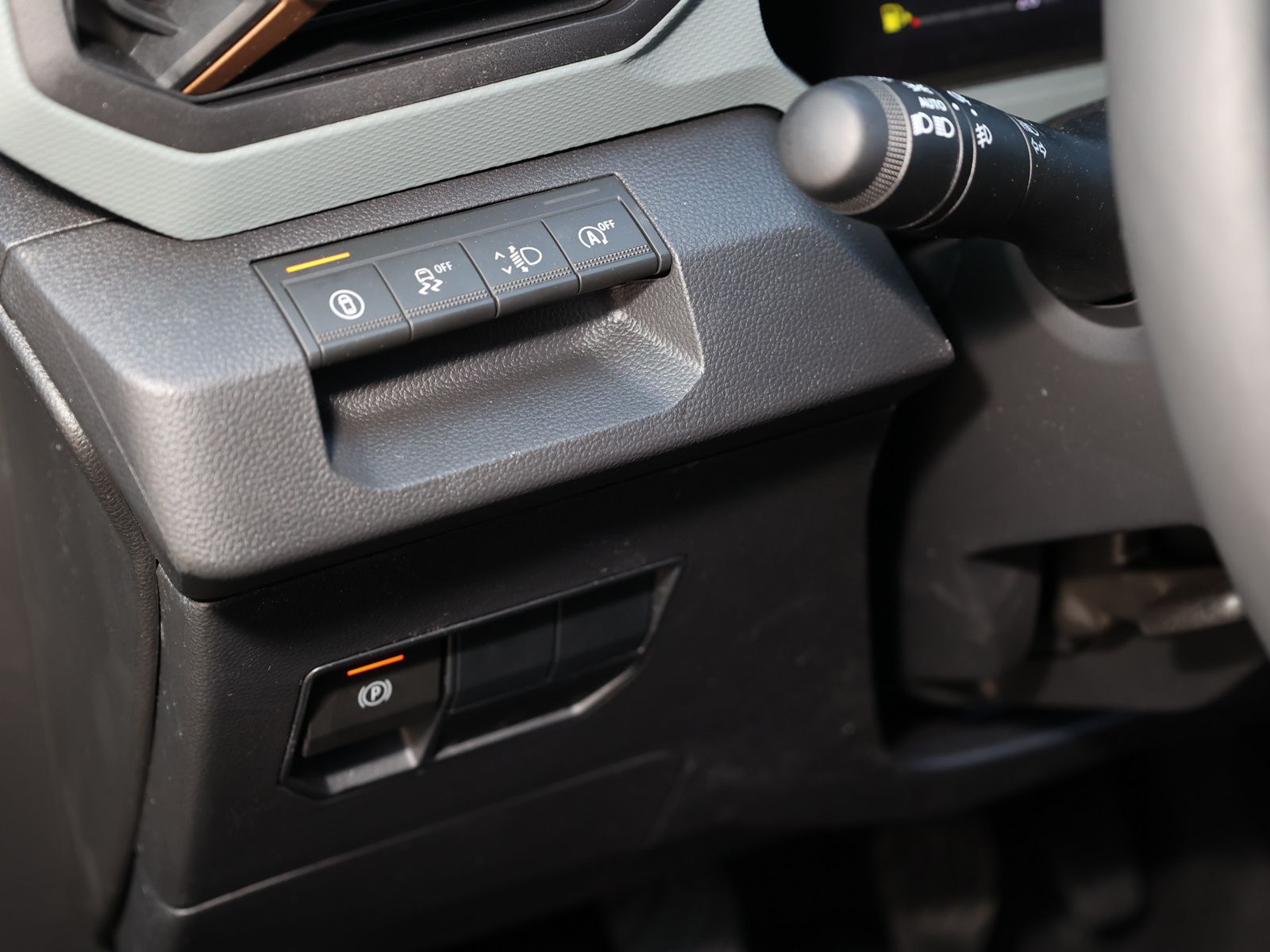 Dacia Duster FL24 Extreme TCe 130 4x4 - Samsaru's Car Outlet