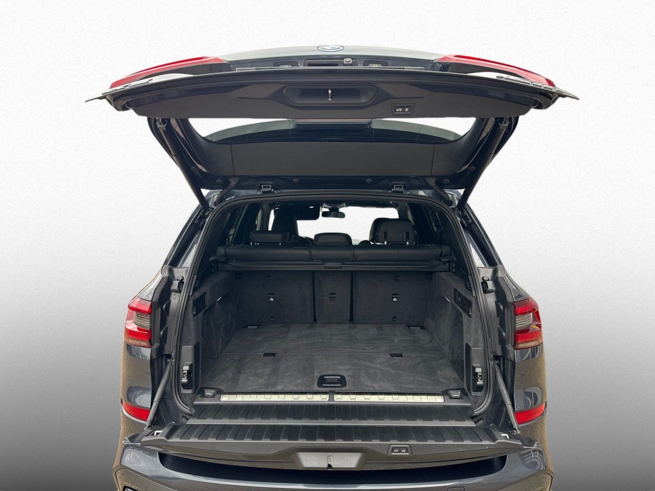 BMW X5 xD45e M SPORT St+Go 360° H/K Pano AHK