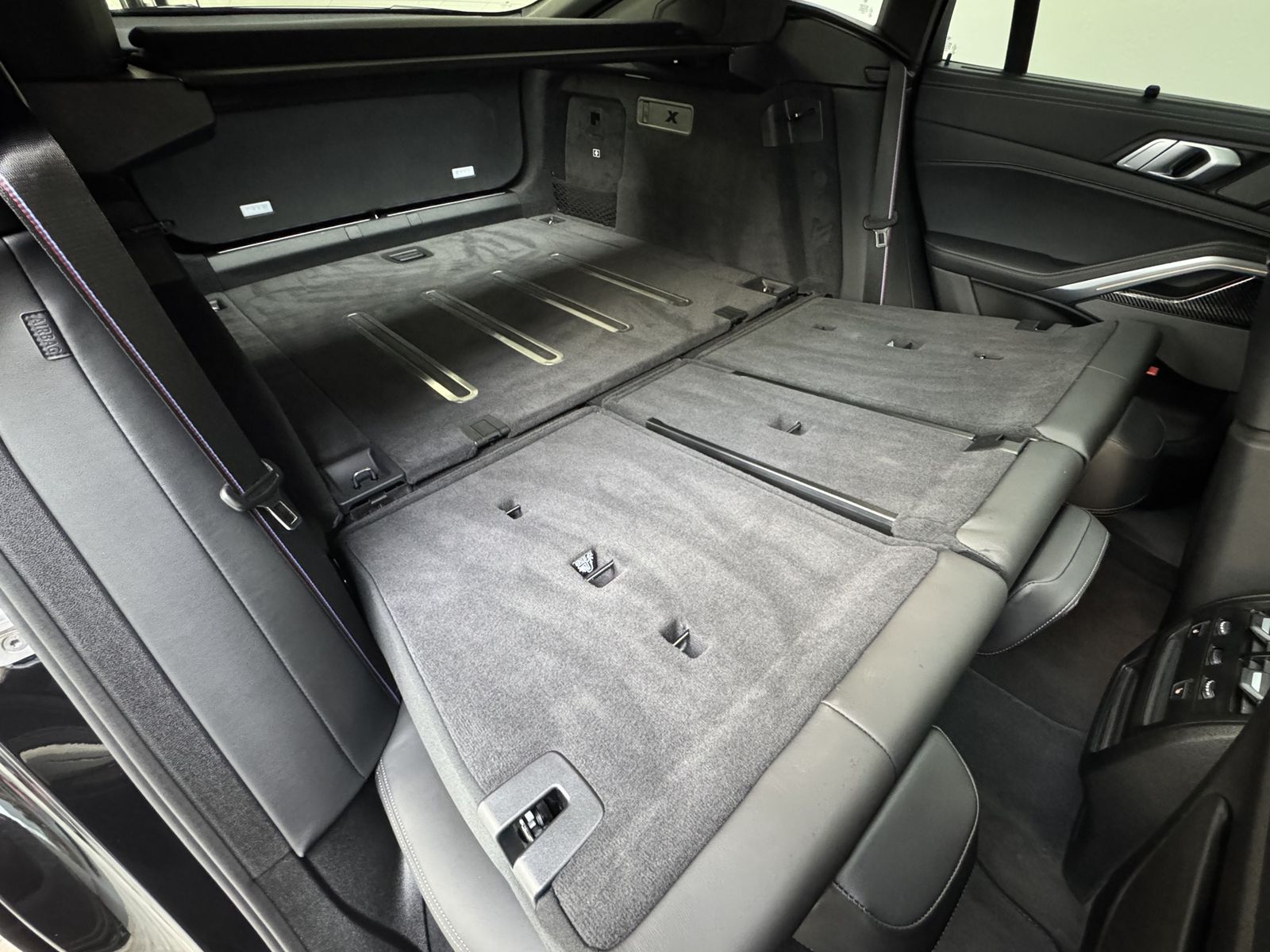 BMW X6 xDr30d M Sport Pro 22'' Sitzlüft. ACC 360°AHK
