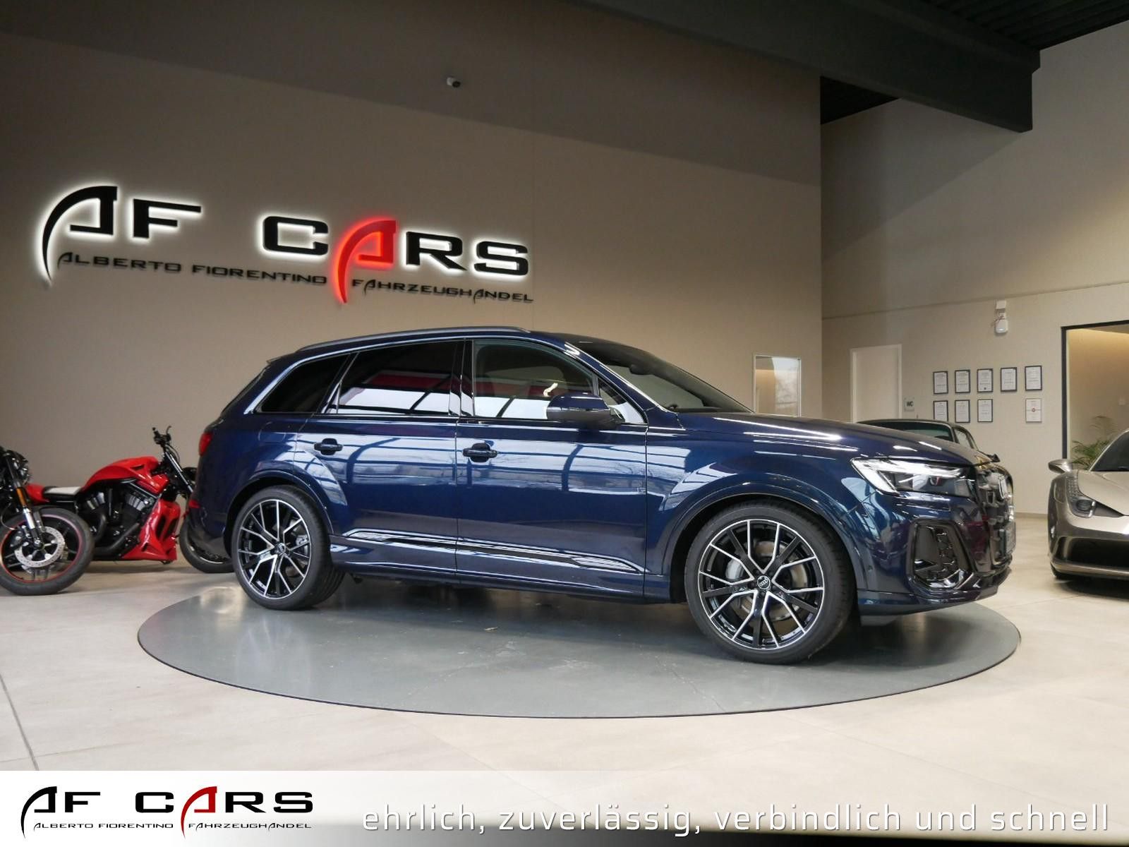 Audi Q7 50 TDI quattro S line S Sport 7 Seat Matrix
