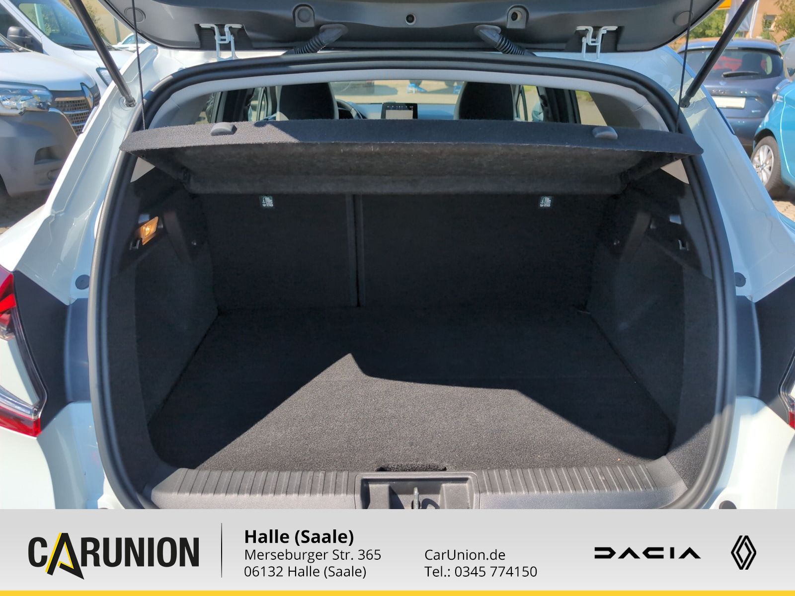 Renault Captur INTENS E-TECH Plug-in - Samsaru's Car Outlet