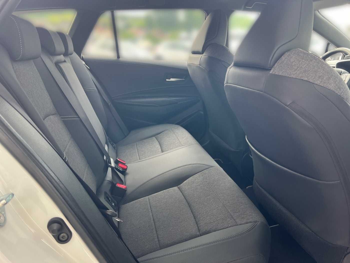 Toyota Corolla Touring Sports 1.8 Hybrid Teamplayer LED