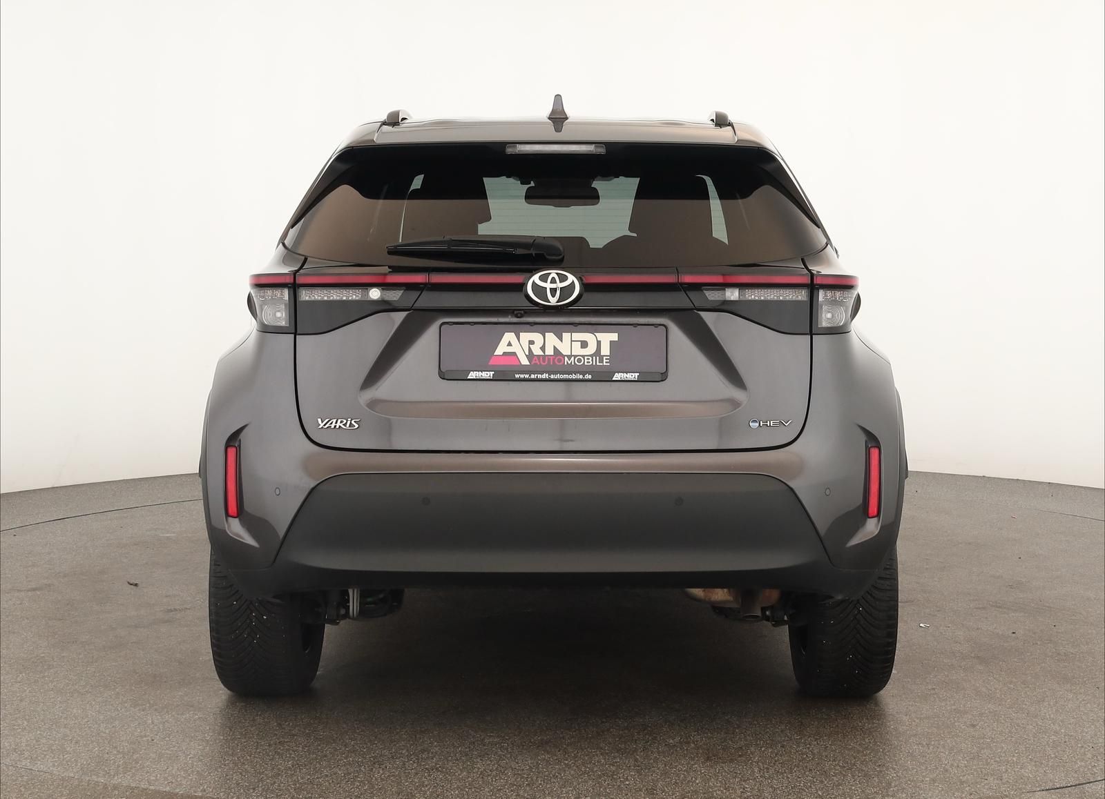 Toyota Yaris Cross CVT Team D LED Navi SHZ iACC Kam 17"