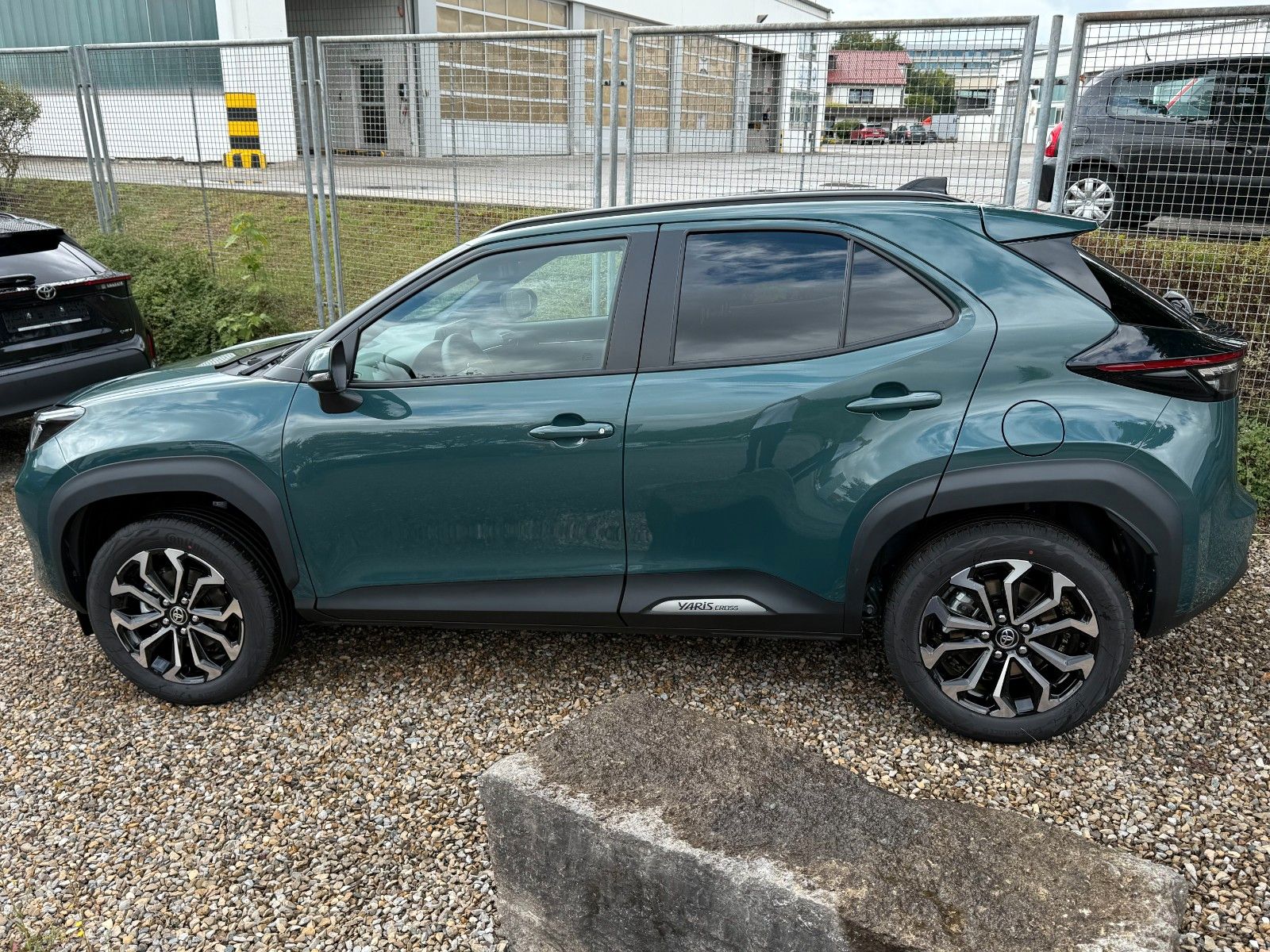 Toyota Yaris Cross 1.5 Hybrid 2WD Team D Safety-Paket