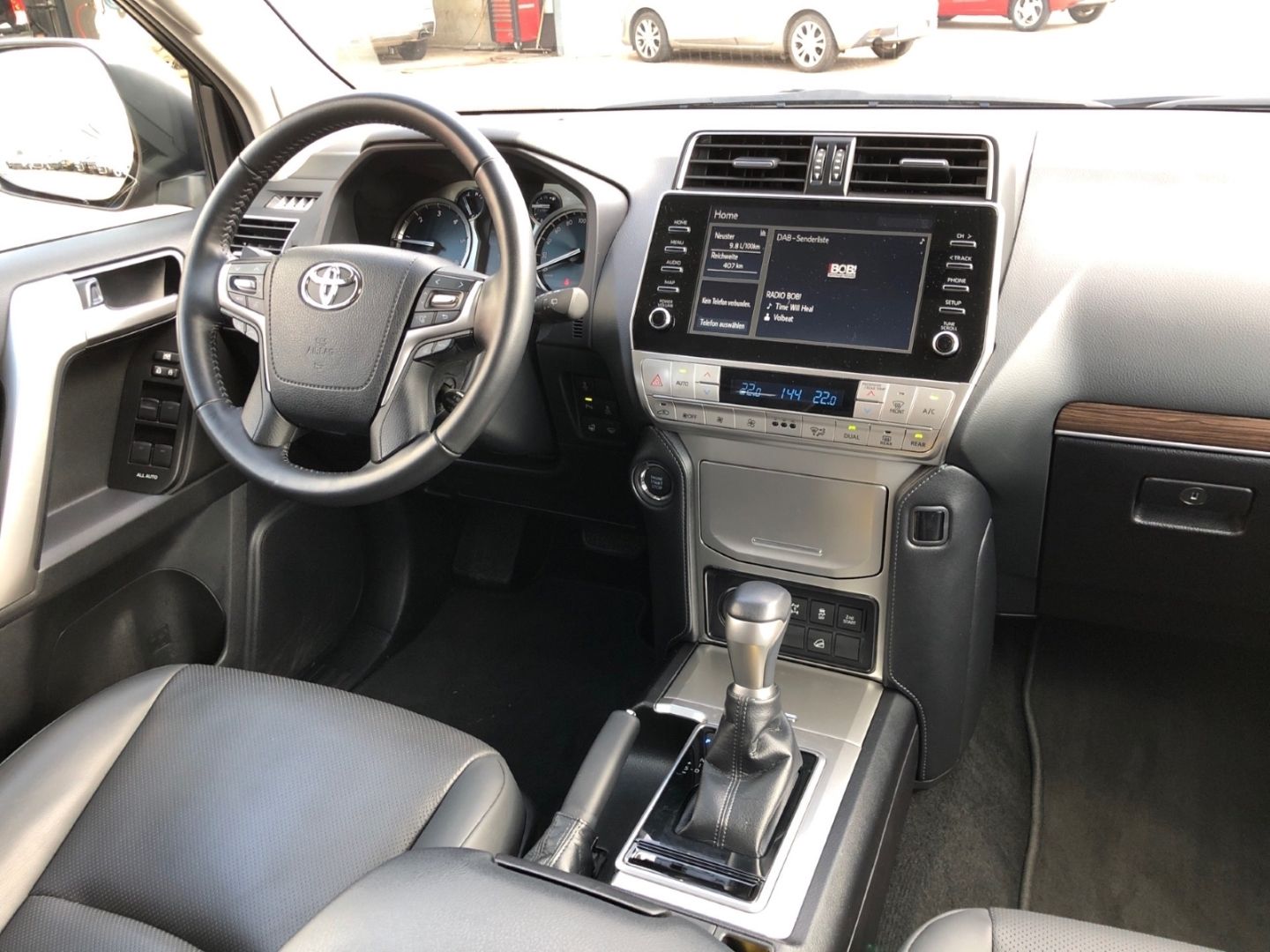 Toyota Land Cruiser 2.8 D-4D EXECUTIVE 4x4 Automatik