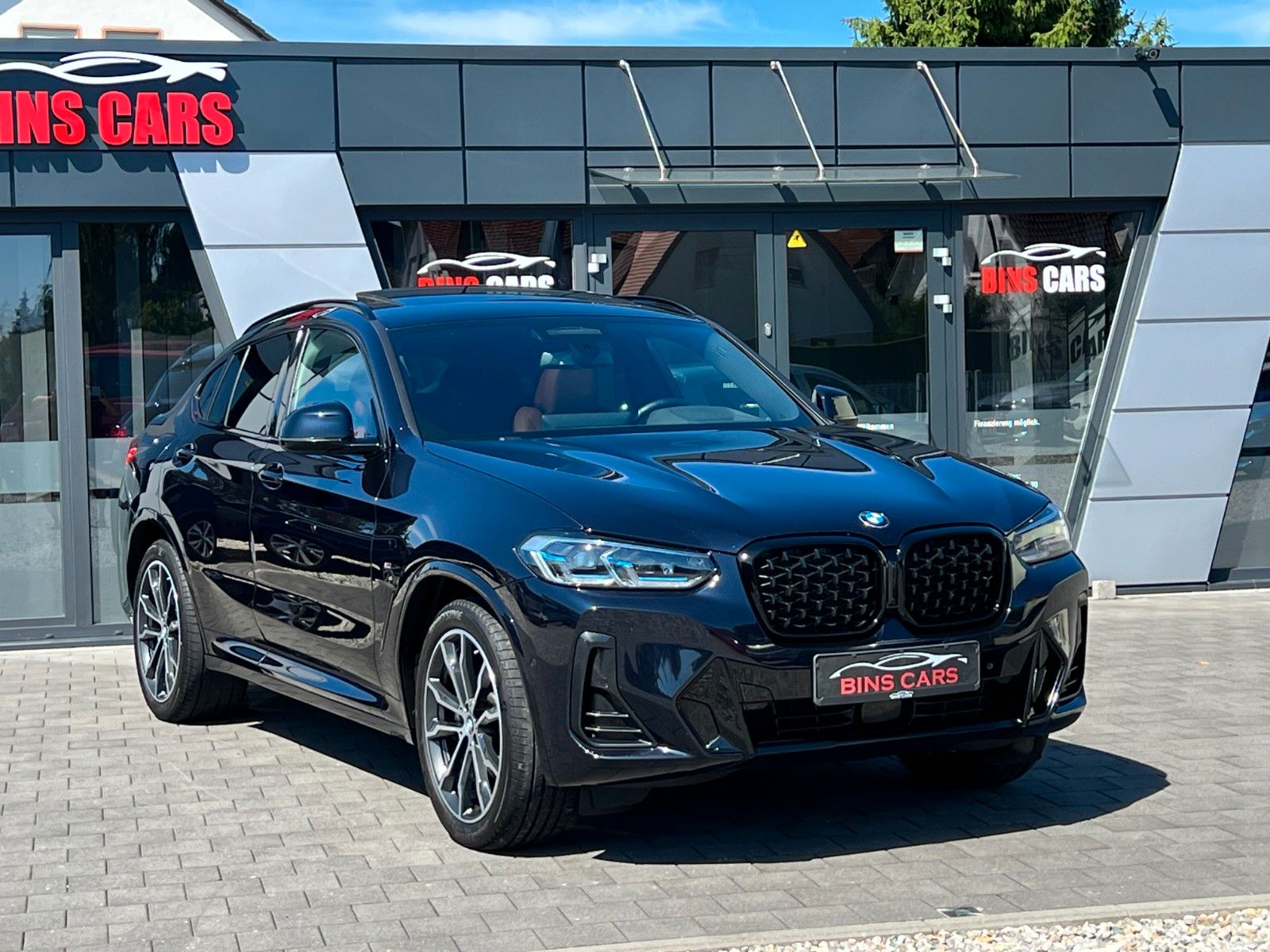 BMW X4 M Sport 30d xDrive*ACC*Pano*Laser*HUD*AHK*CAM