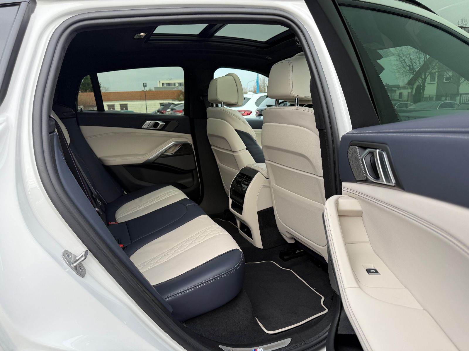 BMW X6*40xd*MSPORT/INDIVIDUAL*360°ACC*HUD*LASER*AHK*