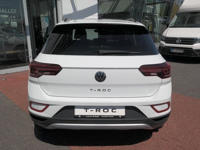 Volkswagen T-Roc 1.0 TSI Life - Samsaru's Car Outlet