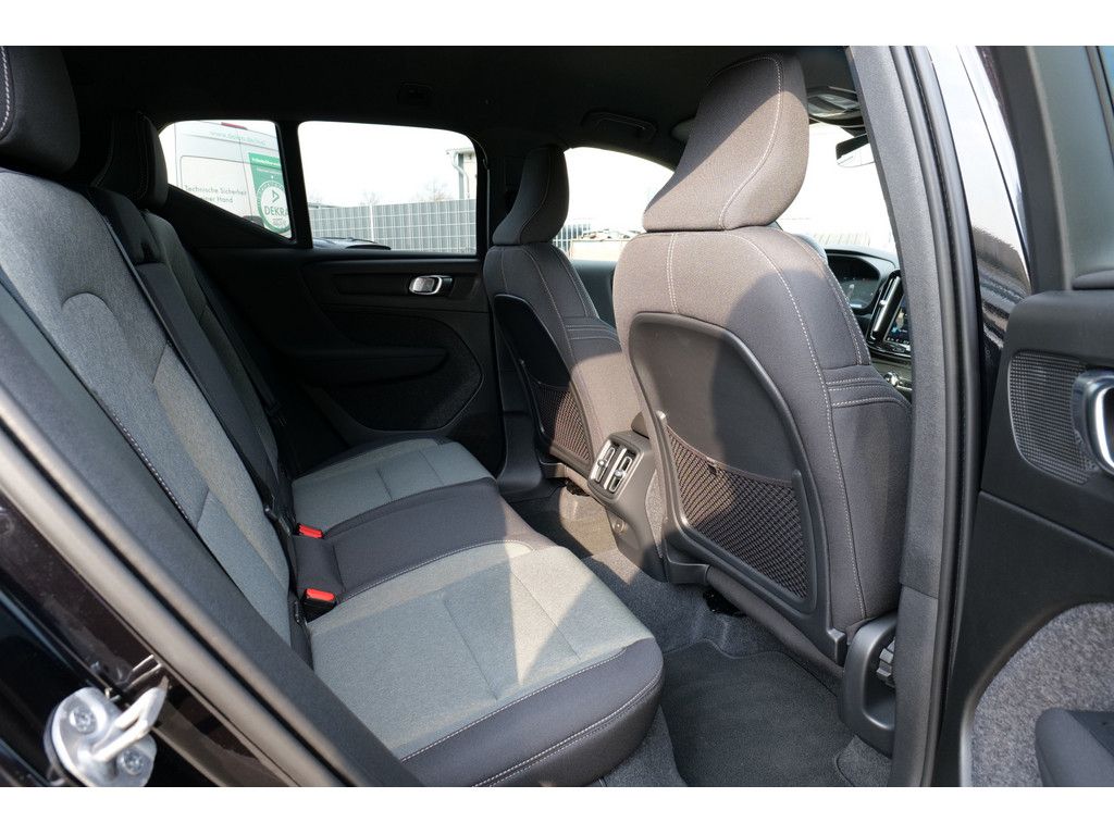 Volvo XC40 B3 Core 2WD