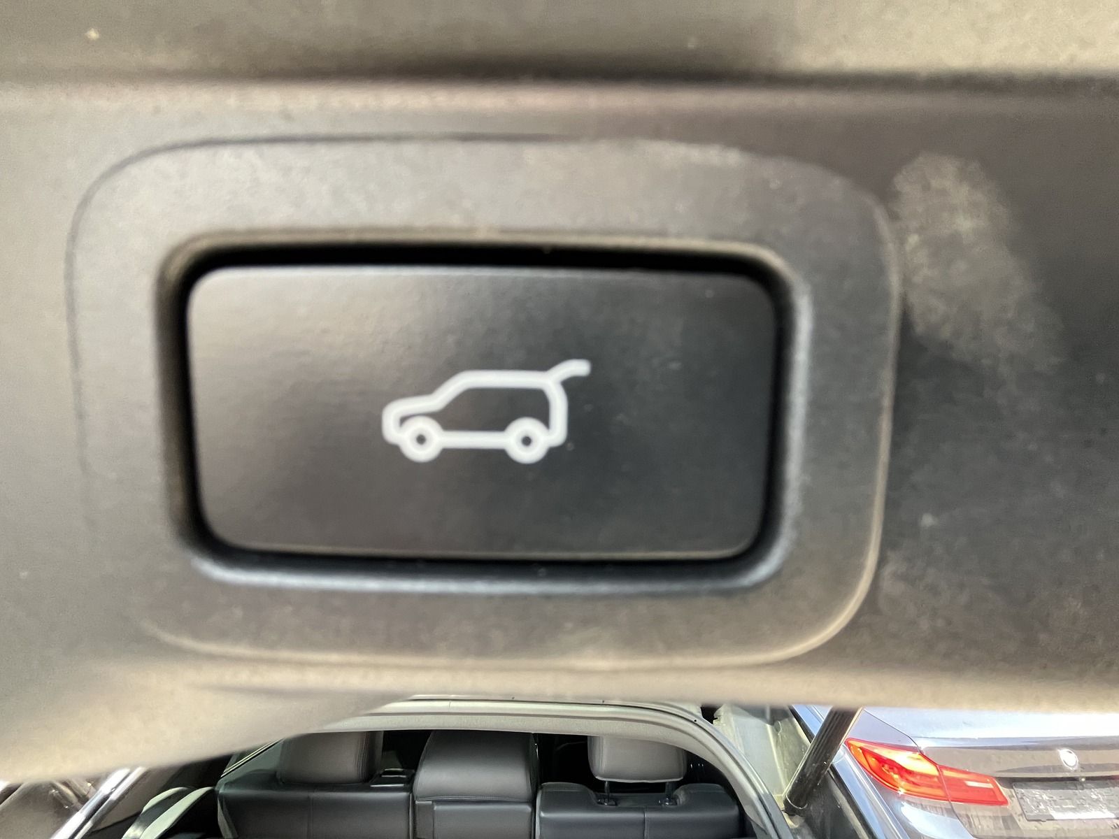 Range Rover Sport HSE-Dynamic - Samsaru's Car Outlet