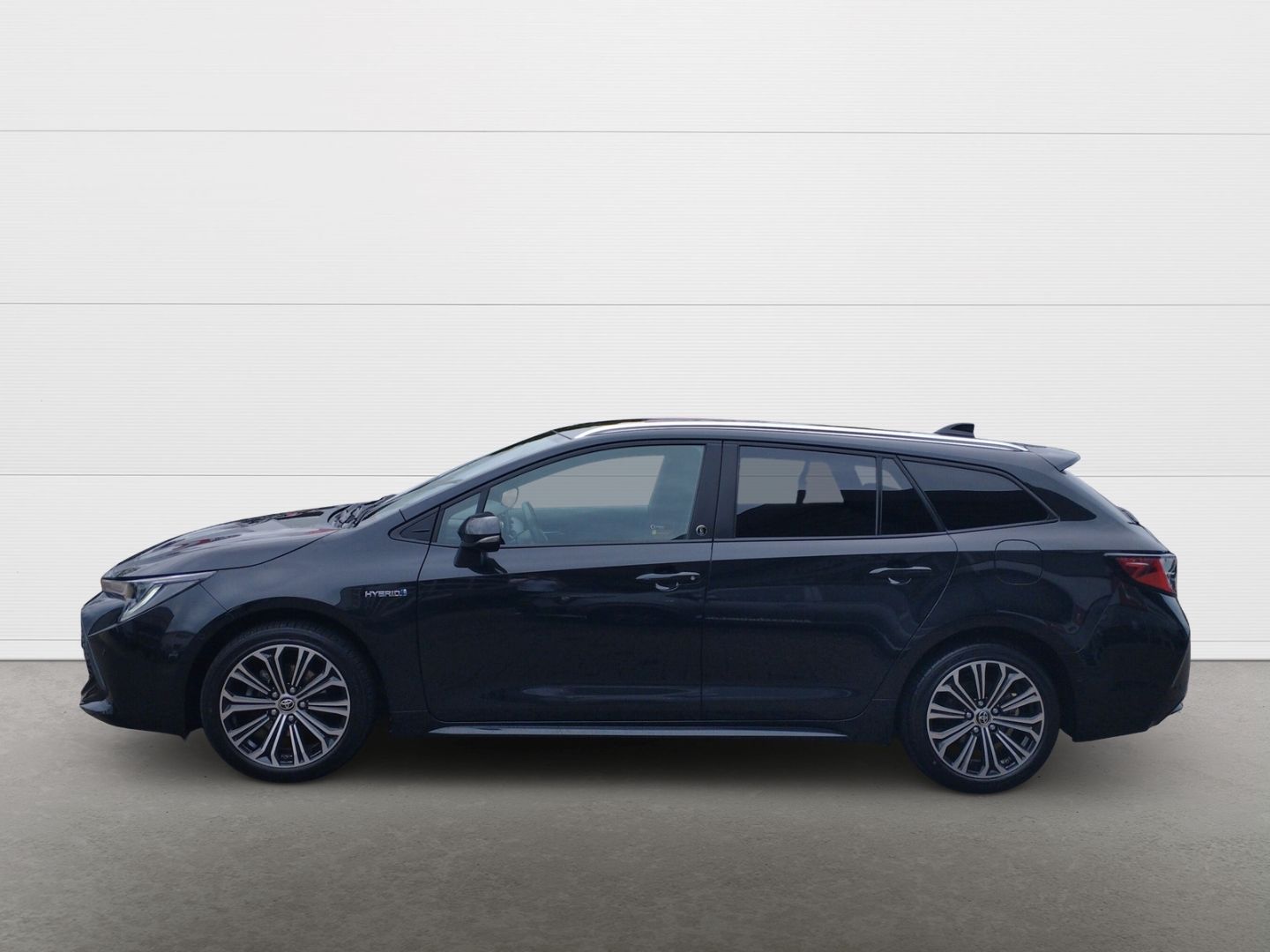 Toyota Corolla Touring Sports Hybrid Team D - Samsaru's Car Outlet