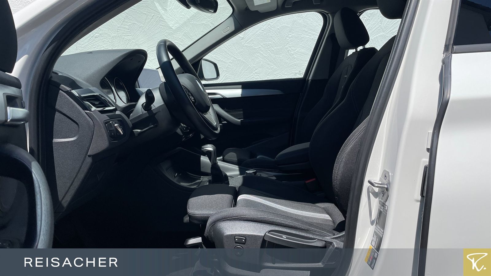BMW X1 xDrive 25e A Advantage - Samsaru's Car Outlet