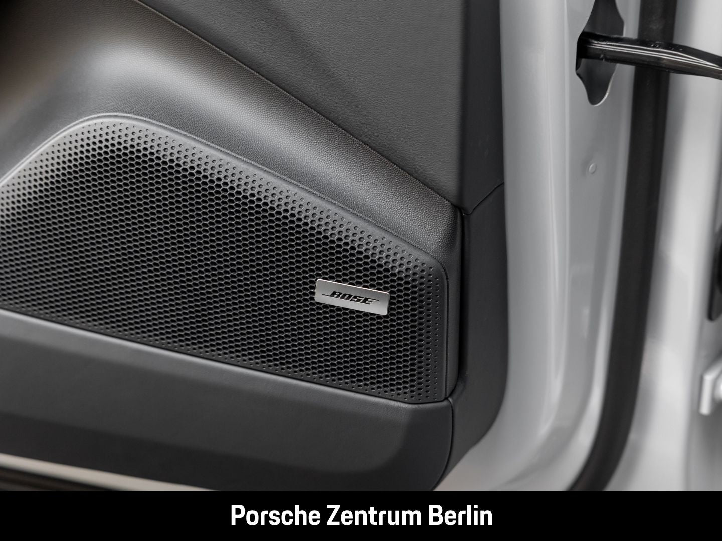 Porsche Macan 4S BOSE Luftfederung Panorama InnoDrive