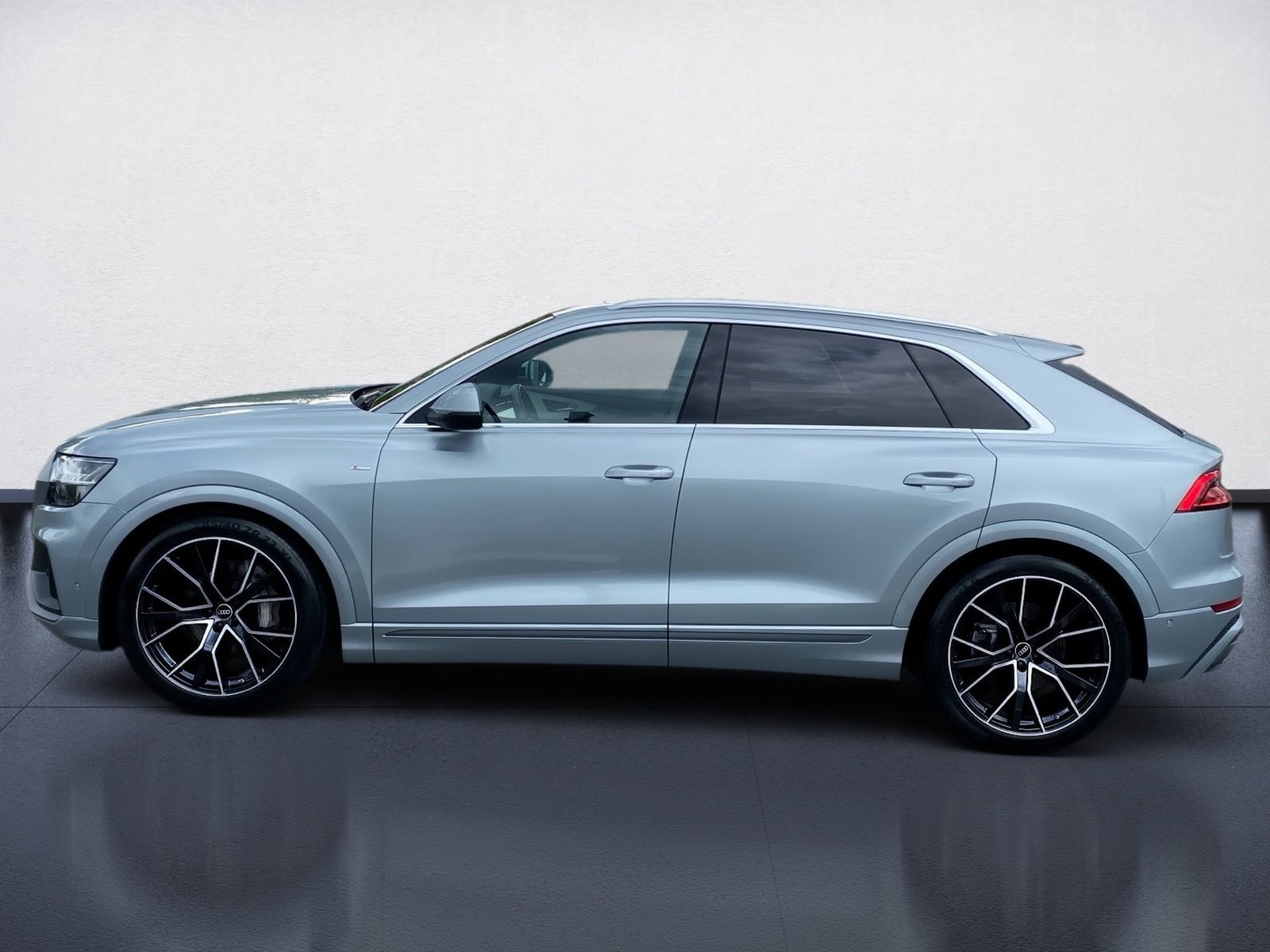 Audi Q8 50 TDI S line quattro Tiptronic HD-Matrix Pan