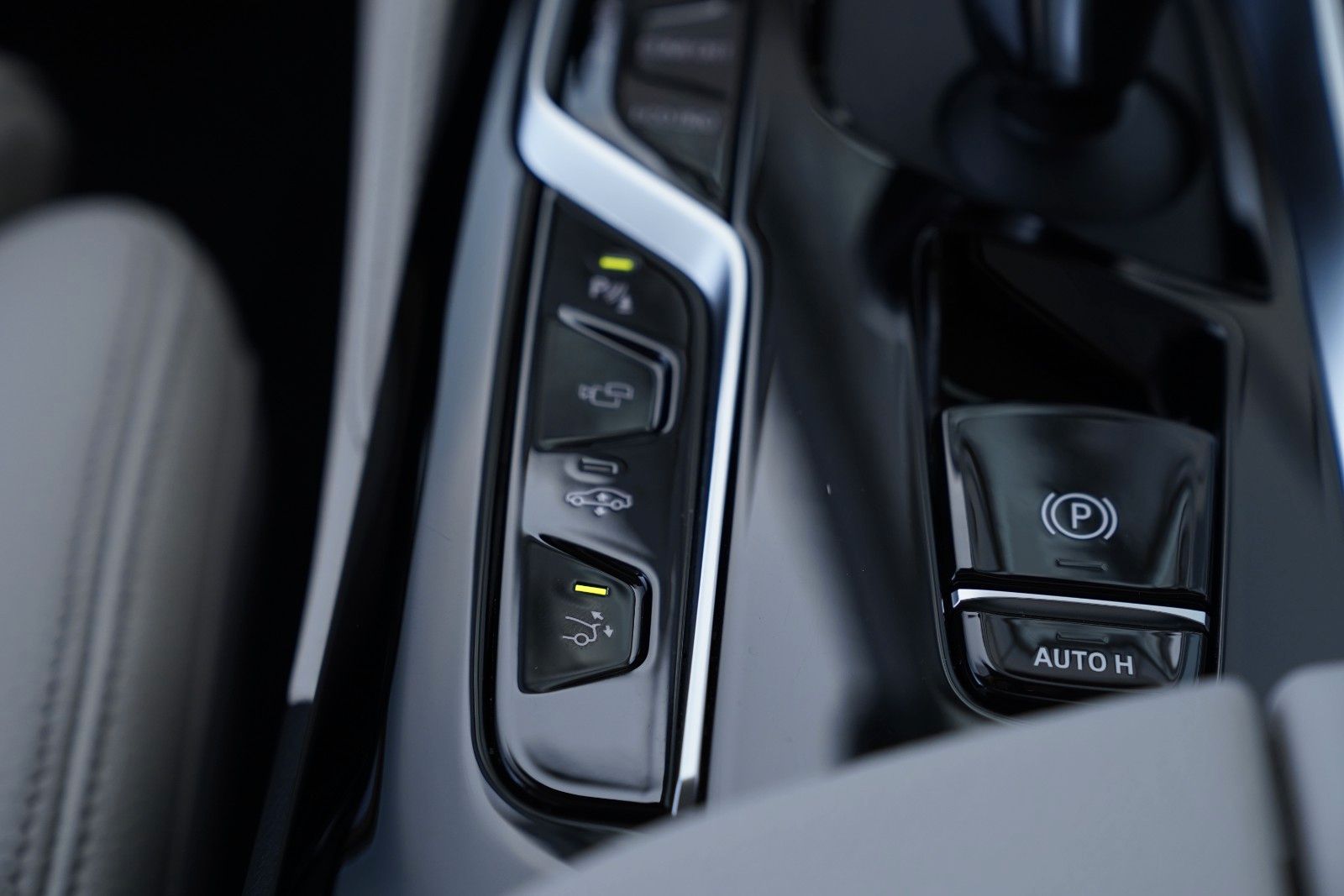 BMW 640 GT xD Luxury Luft-Laser-Pano-ACC-360-TV-StaH