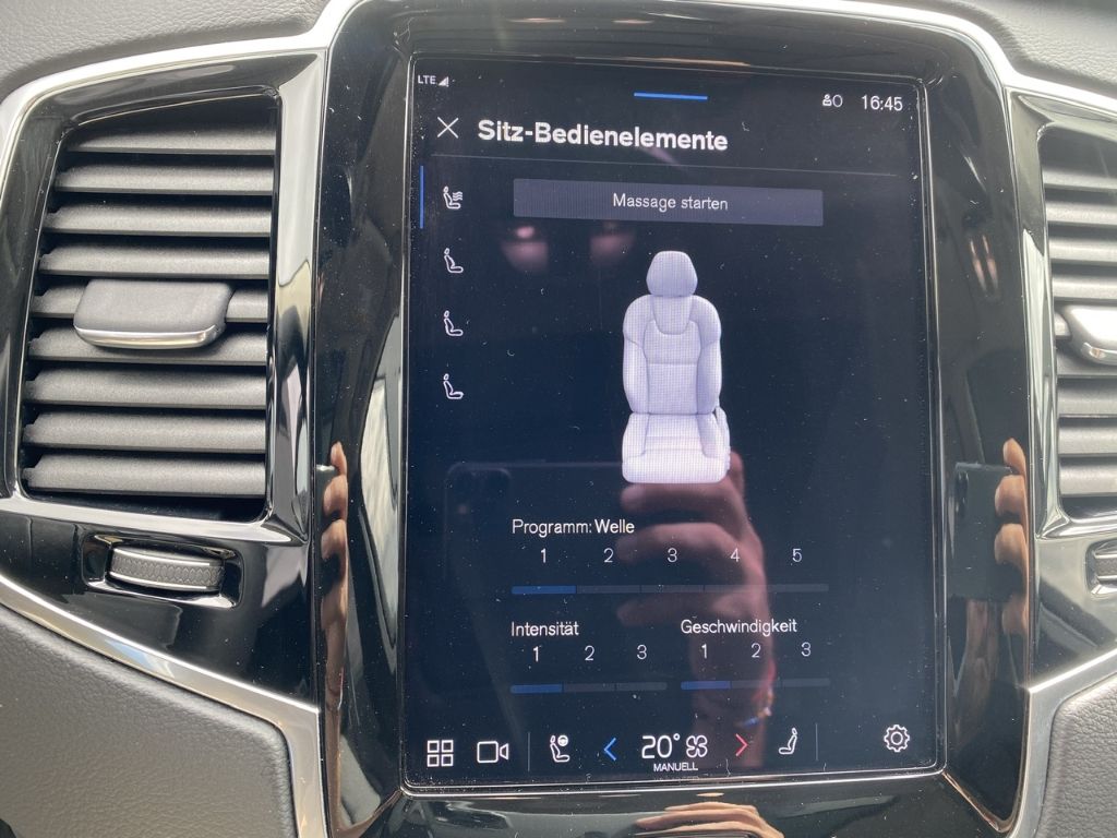 Volvo XC90 Ultimate Bright AWD B5 Diesel - Samsaru's Car Outlet
