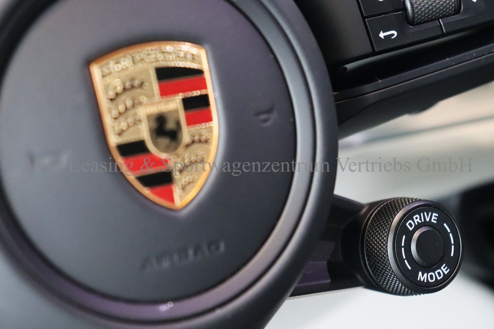 Porsche Cayenne E-Hybrid Dt/1.Hd/Bicolor Leder/Net.88k¤