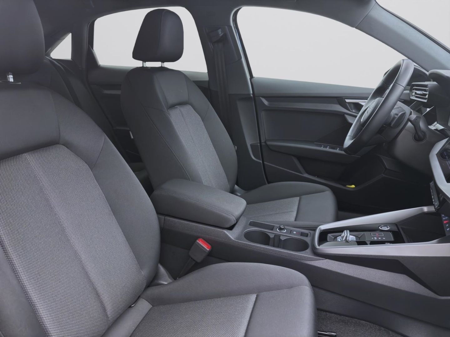 Audi A3 Limousine 35 TFSI ADVANCED KLIMA SITZHZG LM17