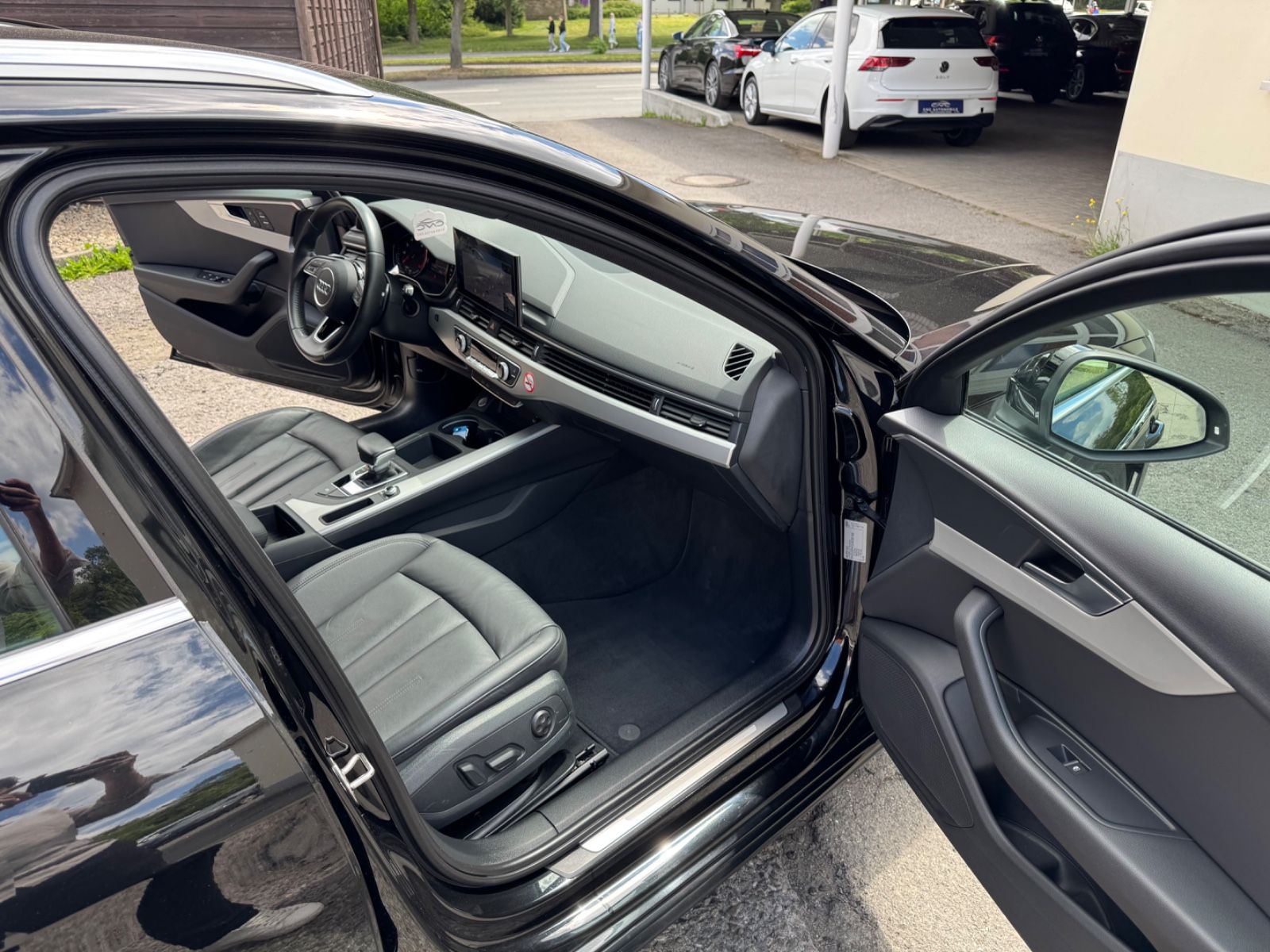 Audi A4 Avant 35 TFSI advanced - Samsaru's Car Outlet