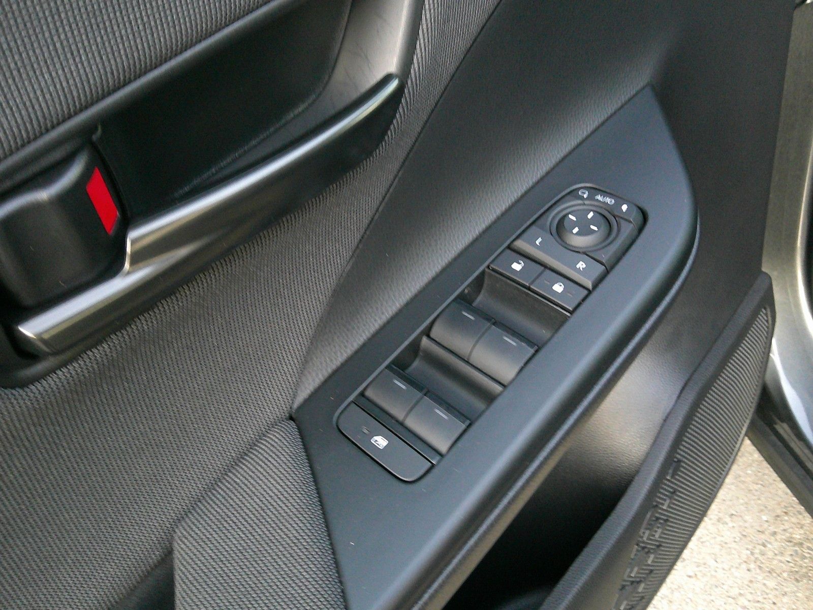 Toyota C-HR Hybrid FWD Team Deutschland ACC Navi